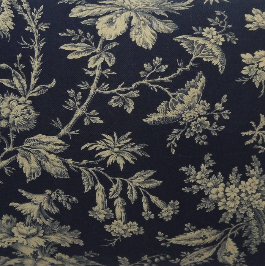 19th Century French Antique Printed Floral Cotton Pillow For Sale 3
