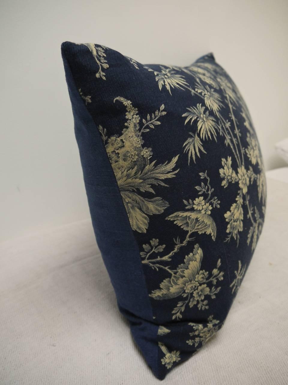 19th Century French Antique Printed Floral Cotton Pillow For Sale 2