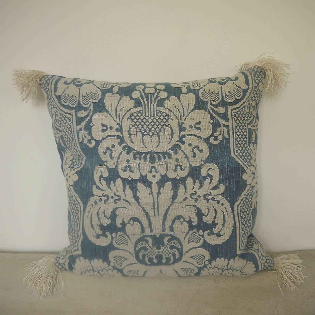 18th Century French Antique Toile d'Abbeville Woven Cotton Linen Pillow For Sale 1