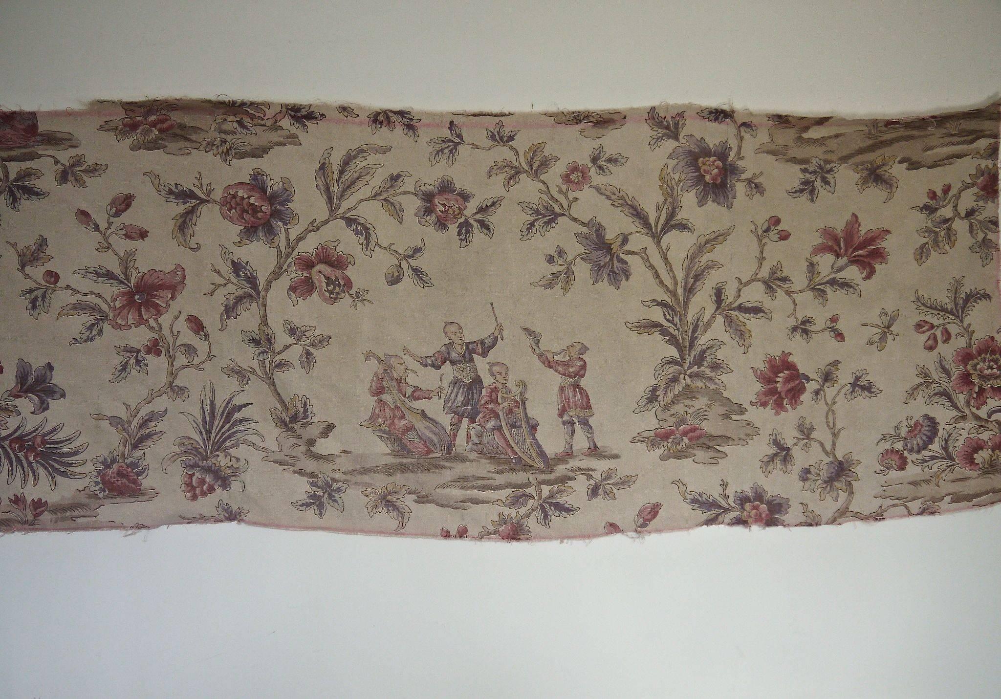 Late 19th Century Antique French Chinoiserie Printed Linen Panel 5
