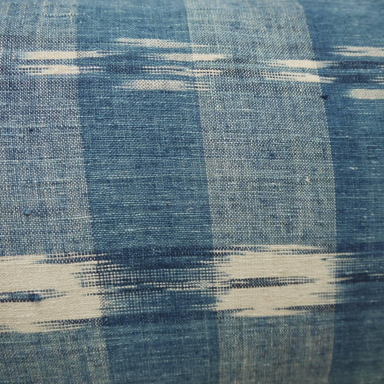 Early 19th Century French Faded Indigo Flamme Ikat Linen and Cotton Pillow 1
