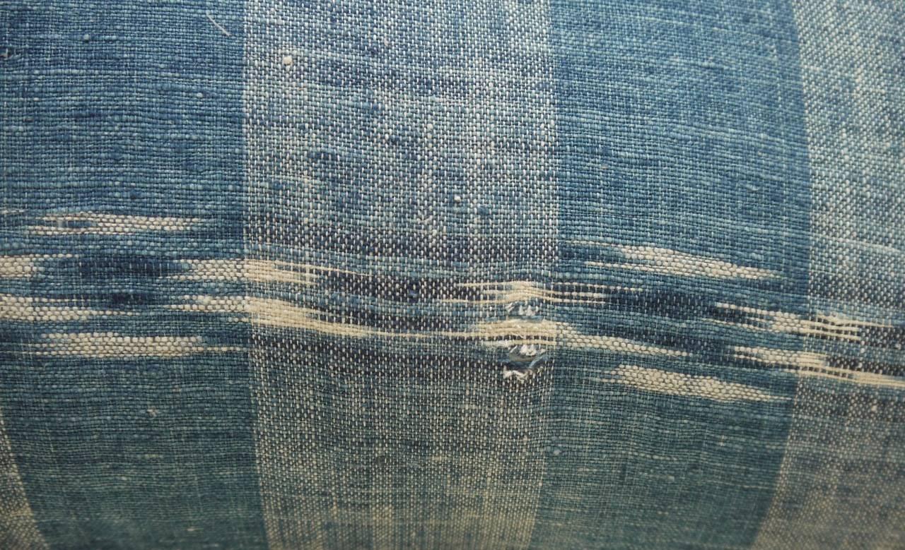 Early 19th Century French Faded Indigo Flamme Ikat Linen and Cotton Pillow 2