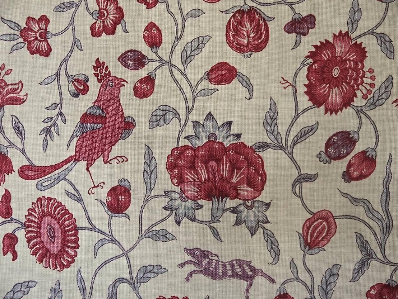 Early 20th Century French Printed Linen Panel with Stylised Birds and Flowers In Good Condition In London, GB