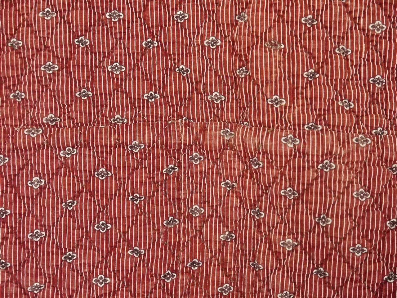 Late 18th Century Antique French Red Print Cotton Quilt 3