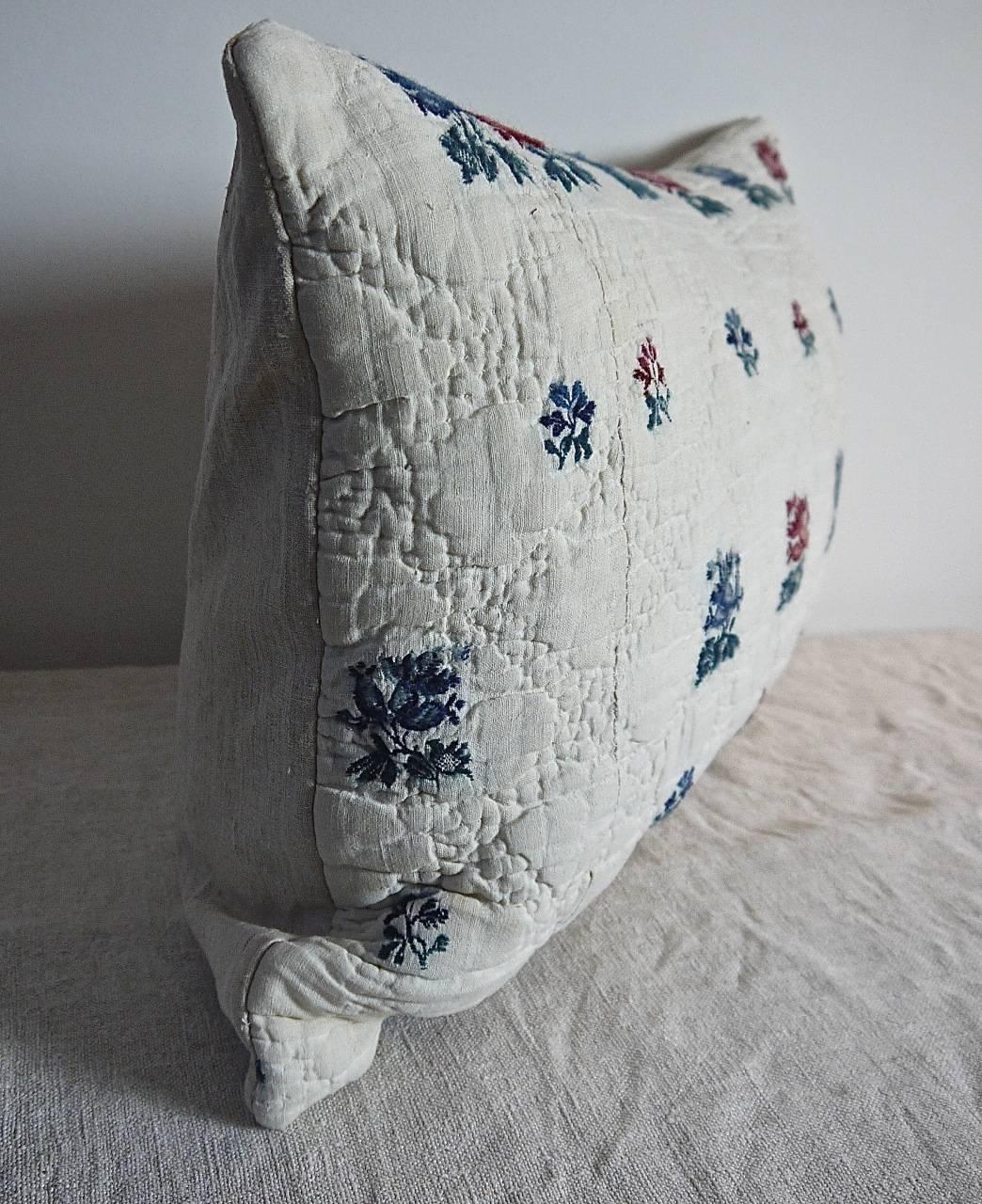 Late 18th Century French Antique Wool Woven on Linen Flower Motif Pillow 1