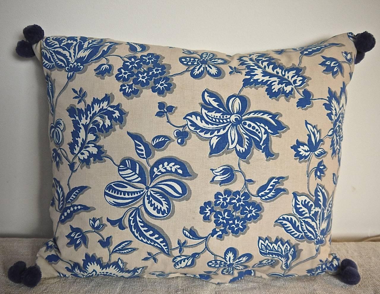 French Provincial French Printed Cotton Blue and White Floral Pillow, circa 1930s For Sale