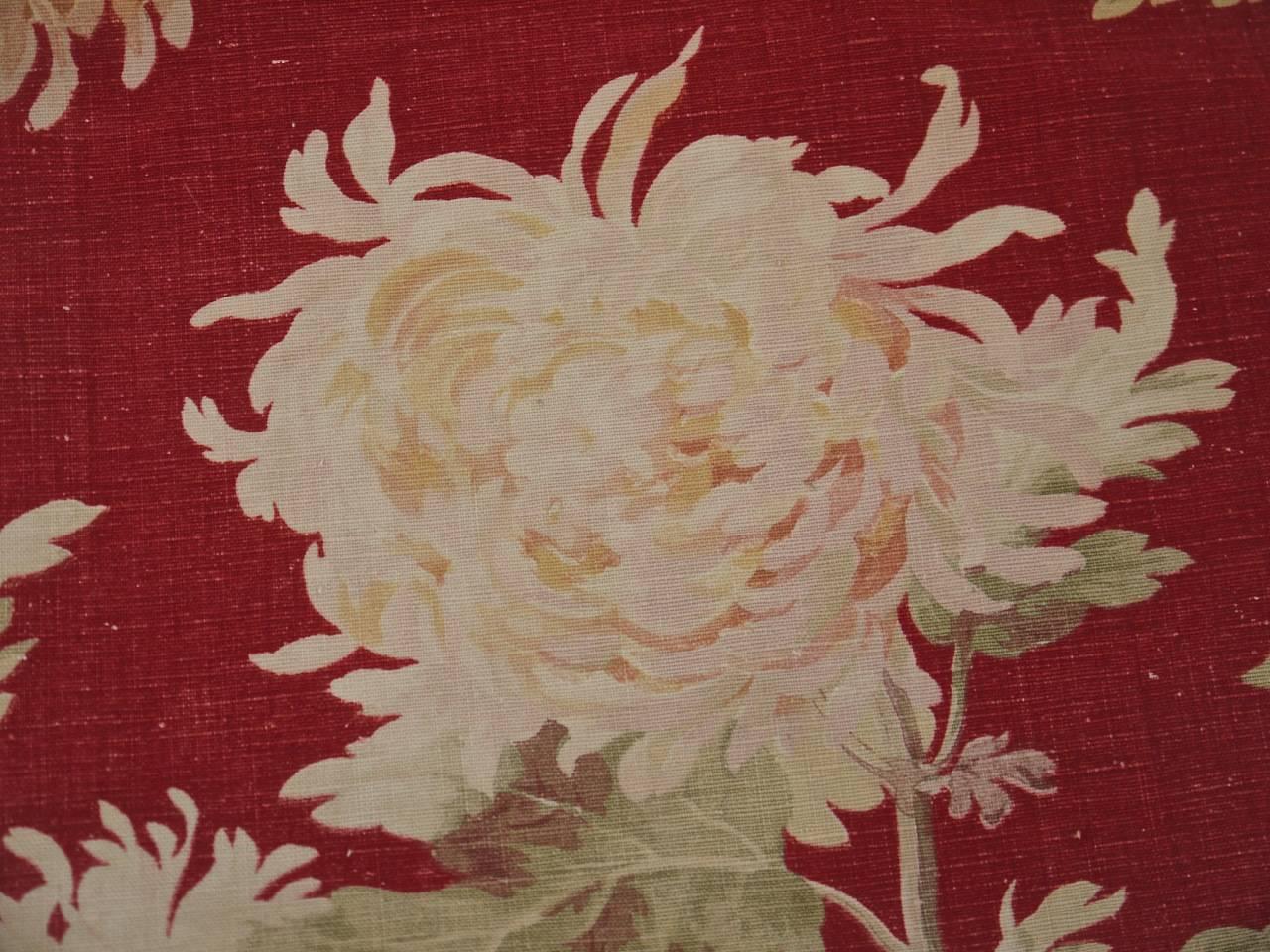 French Provincial Late 19th Century French Large-Scale Floral on Red Cotton Throw