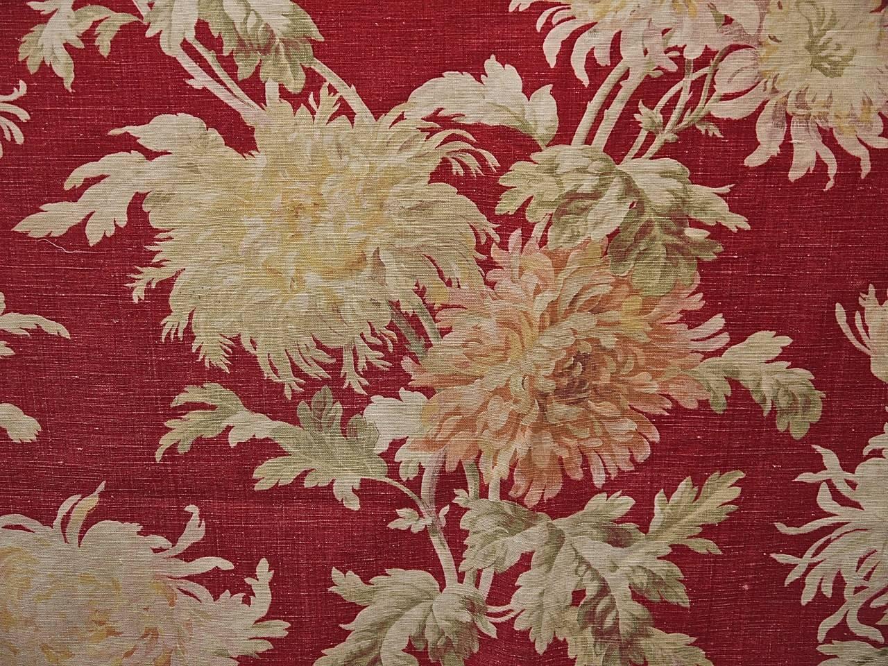Late 19th Century French Large-Scale Floral on Red Cotton Throw 1