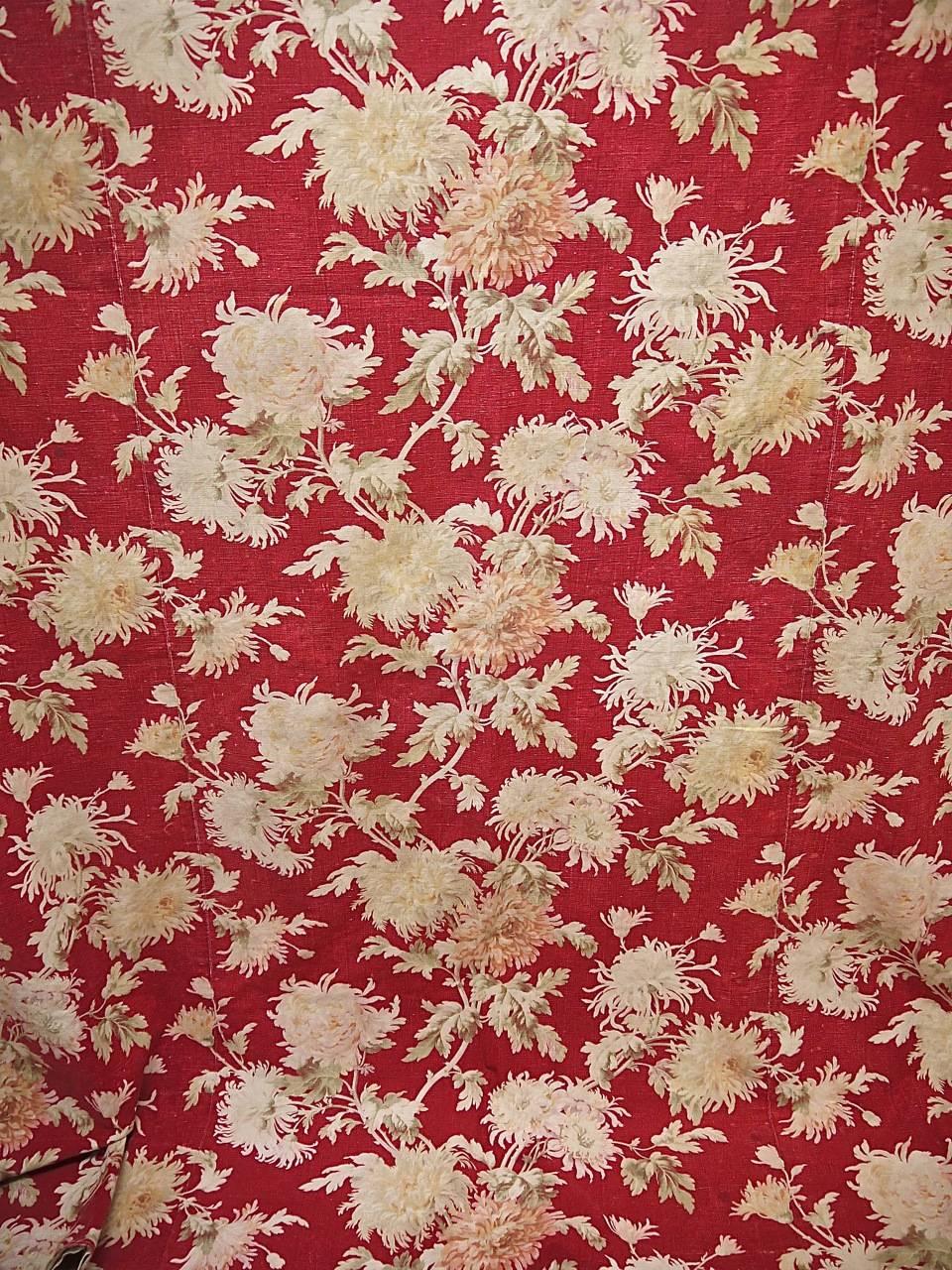 Late 19th Century French Large-Scale Floral on Red Cotton Throw 2