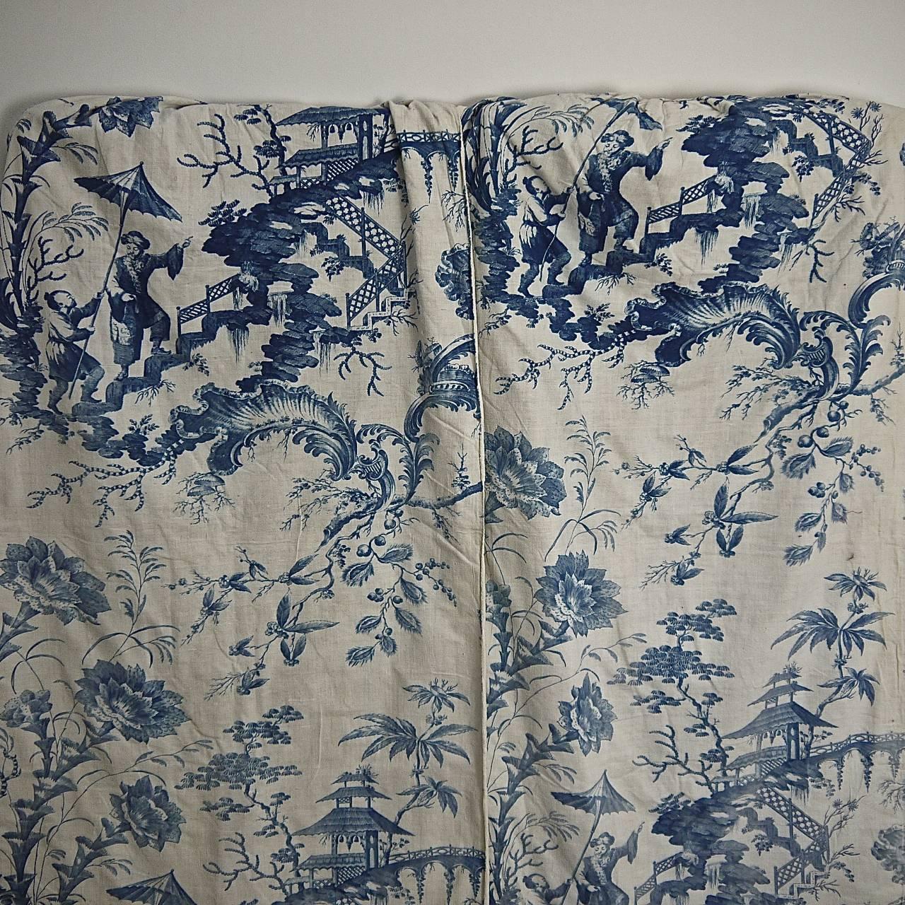 Pair of 18th Century French Antique Chinoiserie Toile Blue and White Curtains 3