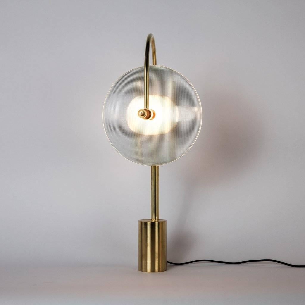 Modern Aperture Table Lamp in Brass and Walnut For Sale