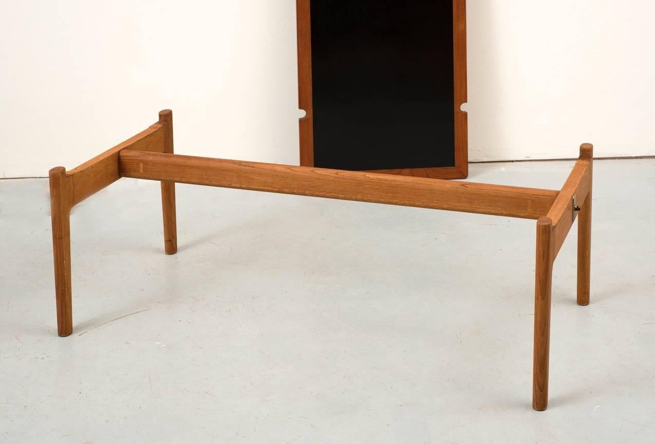 hans wegner coffee table