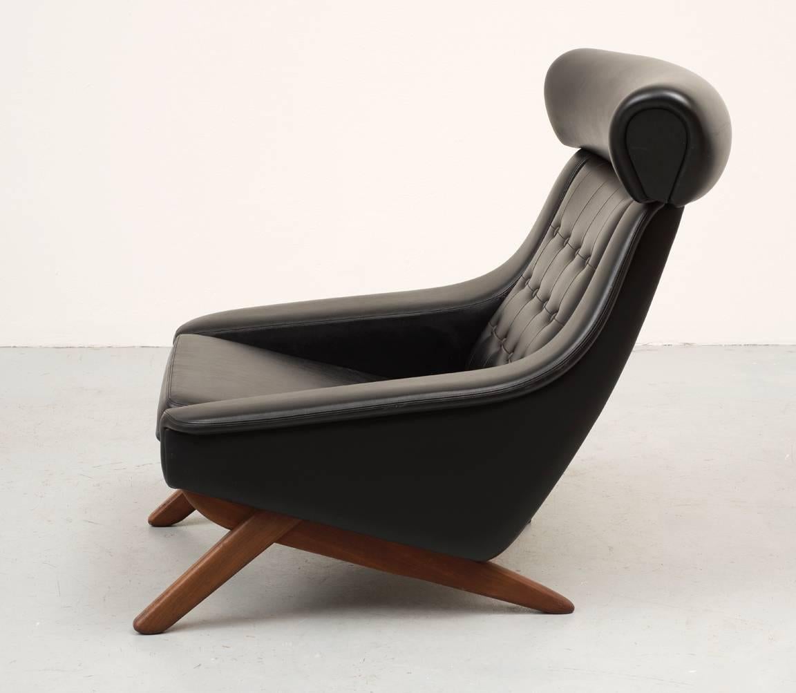 Mid-20th Century Lounge Chair by Illum Wikkelsø