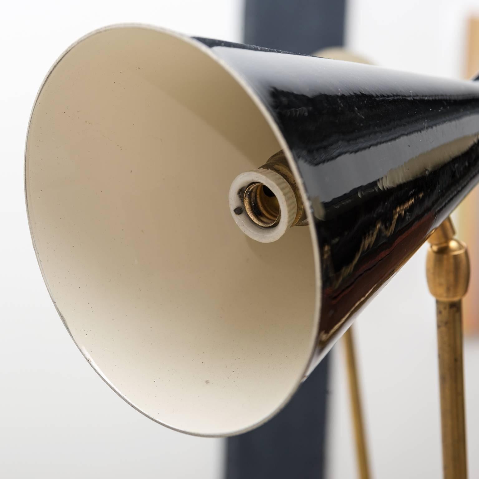 Italian Tripod Floor Lamp in Brass and Black Enamel, 1950s 1