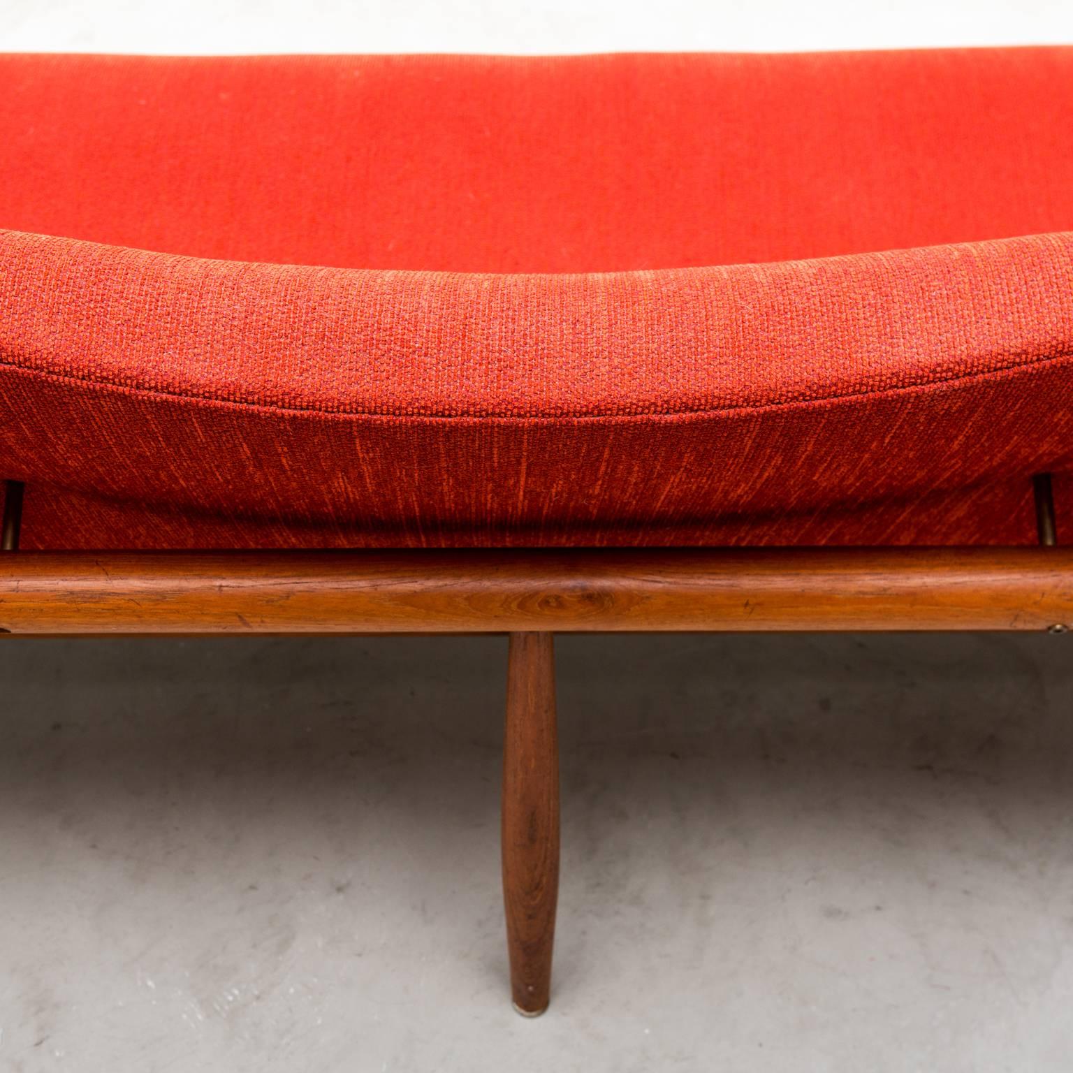 Finn Juhl Model 137 Japan Sofa in Teak and Tomato Red Wool, Denmark, 1950s 1