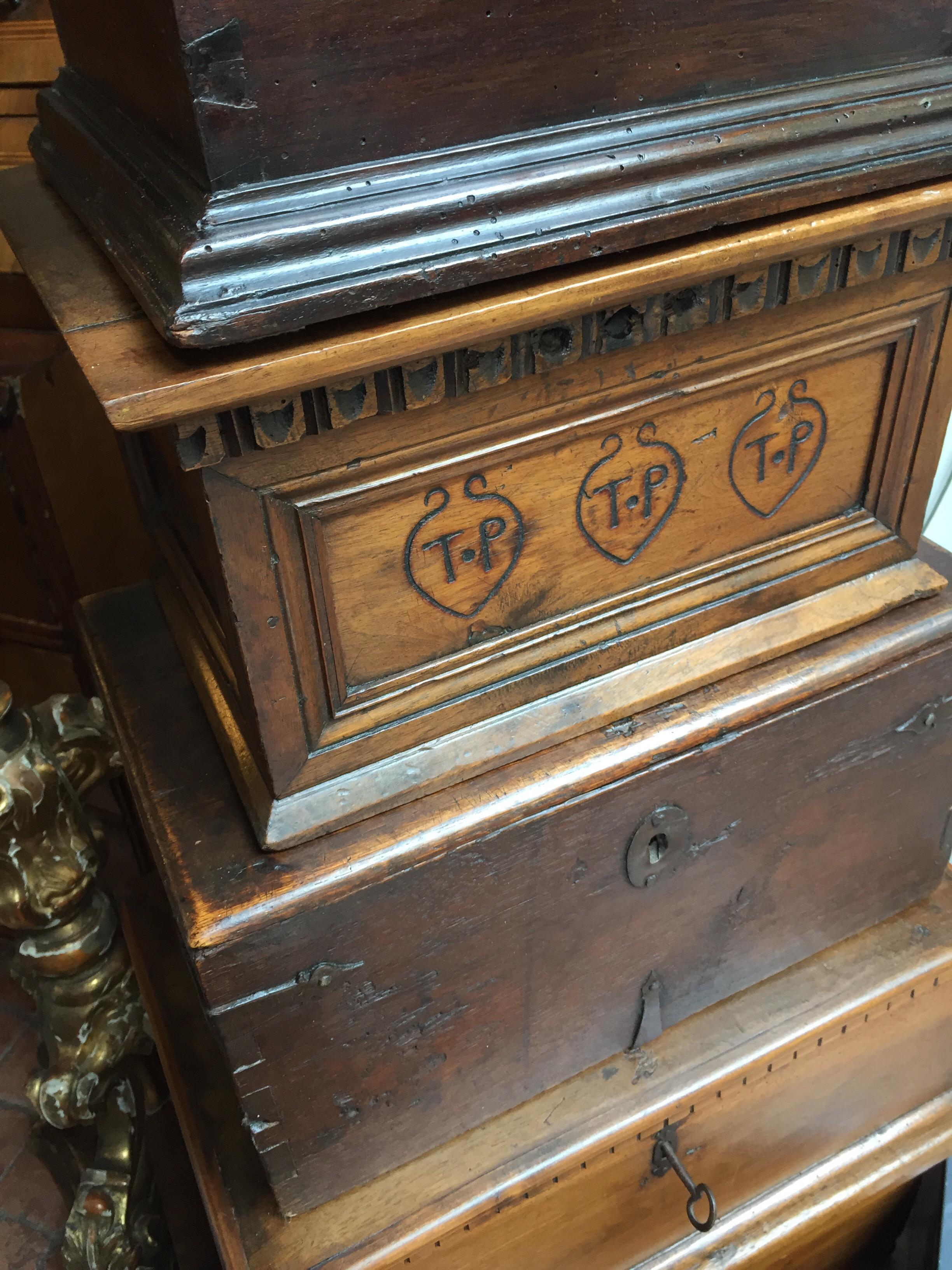 17th Century Italian Walnut Almsgiver Box with TP Initials 8