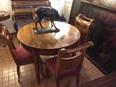 Mid-19th Century Italian Extending Walnut Dining Table Louis Philippe Circular
