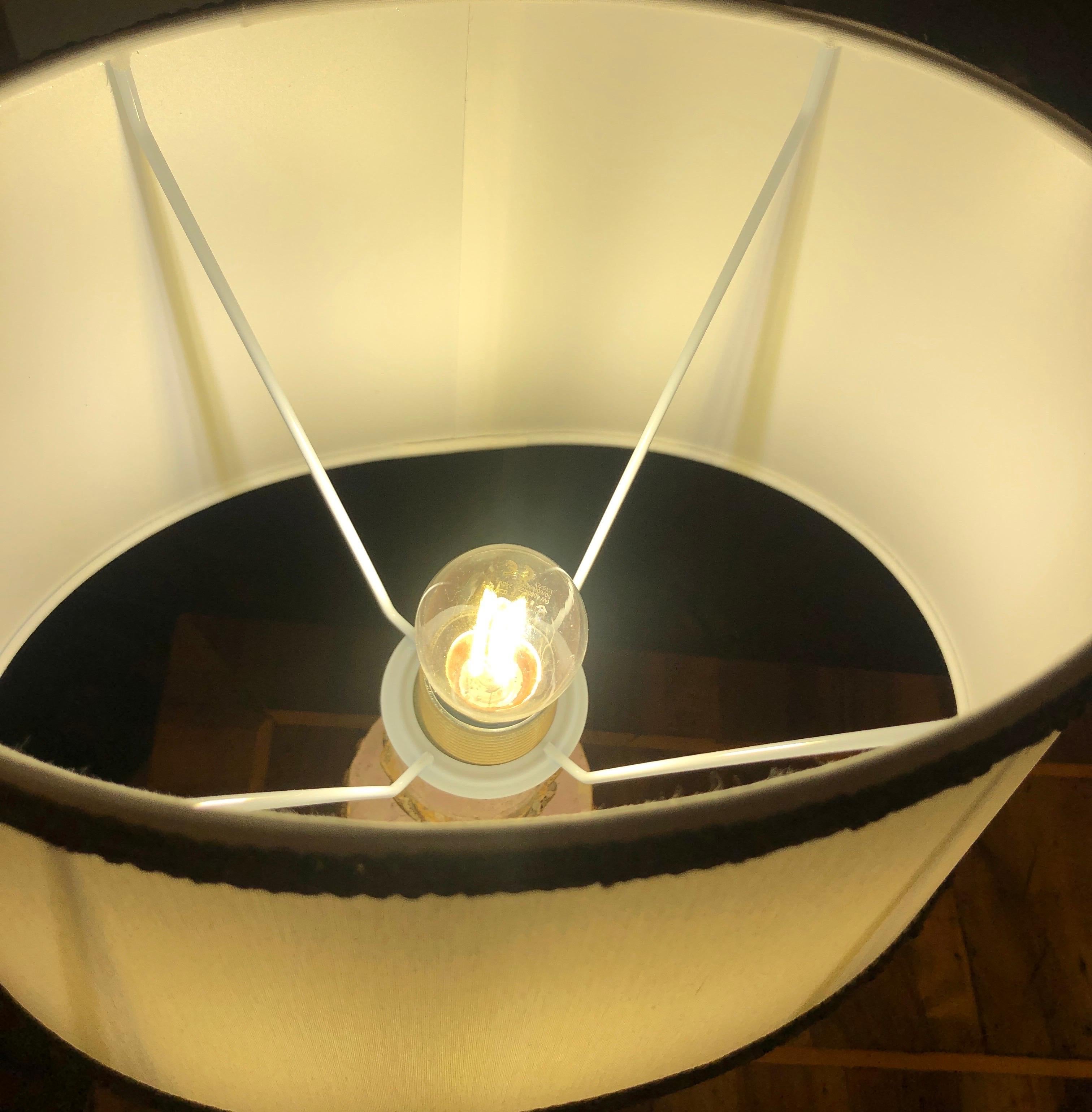 Paar rosa und goldene Empire-Lampen 1800 Italienische holzgeschnitzte Vasen im Angebot 10
