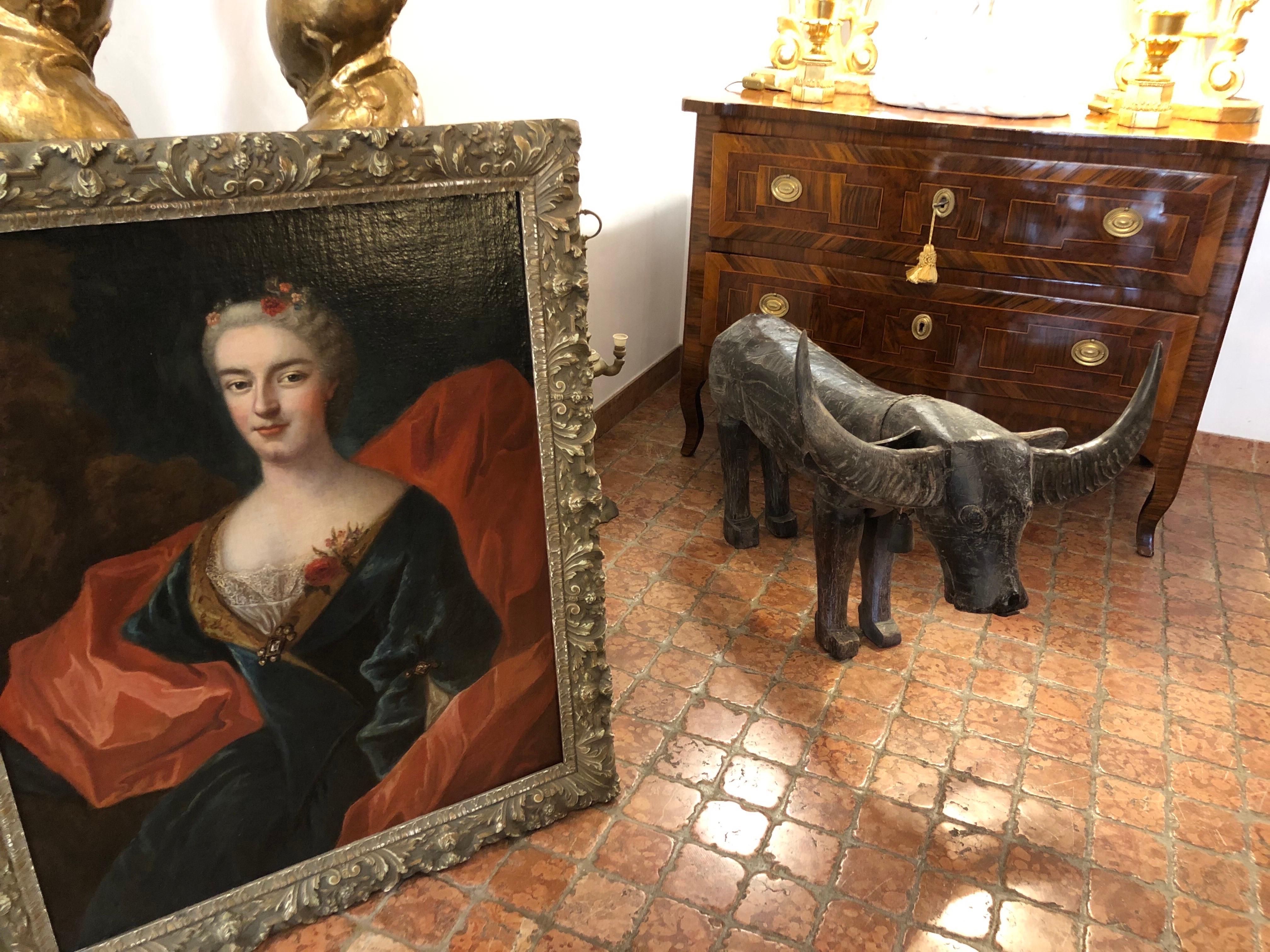 Bufalo D' Acqua Scultura Orientale In Legno Con Corna 1800 en venta 1