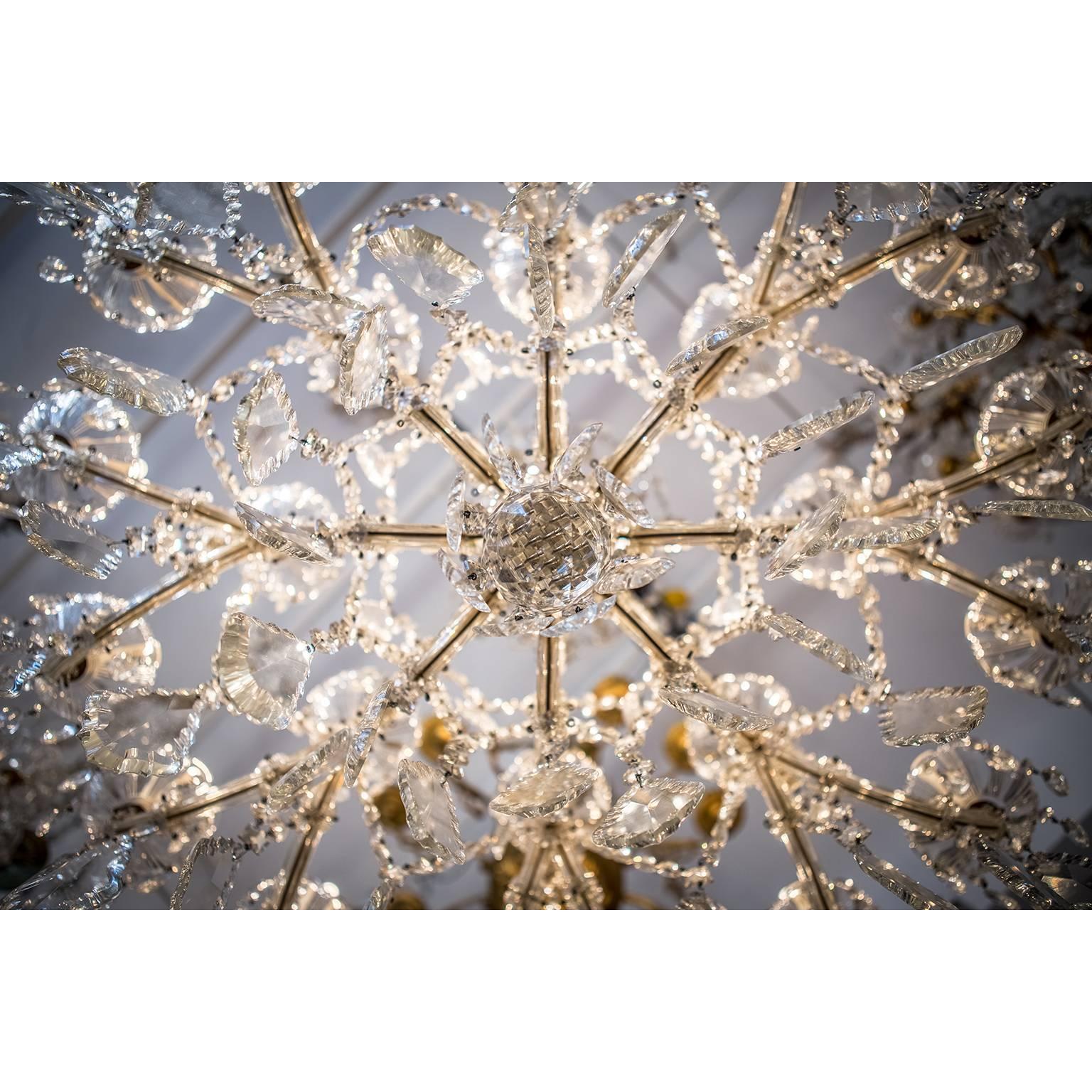 Large Italian Maria Theresa TwentyFour Light Crystal Chandelier Mid 20th Century 5