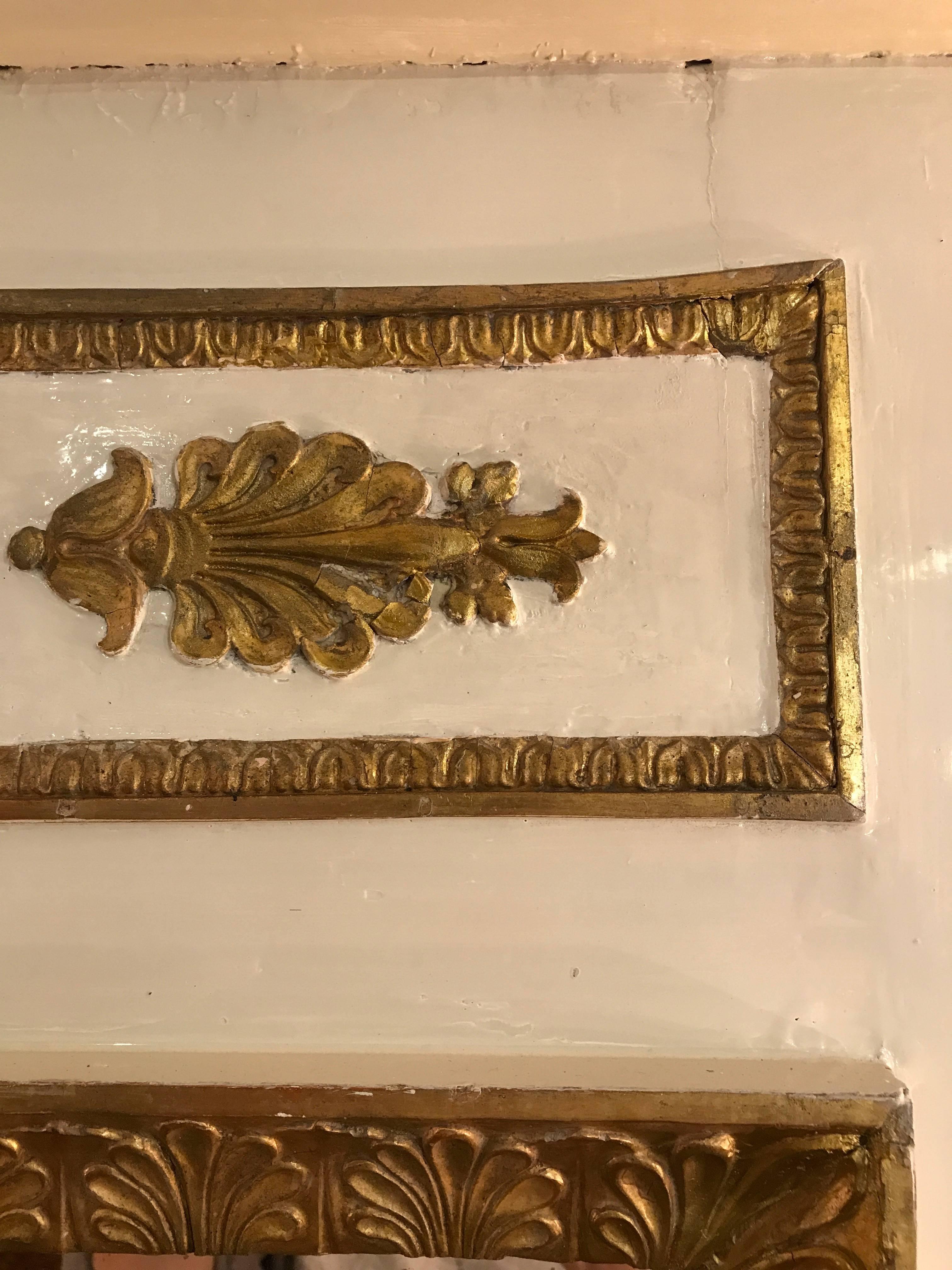 Early 19th Century Italian Neoclassical Mirror Ivory and Giltwood Overmantel  8