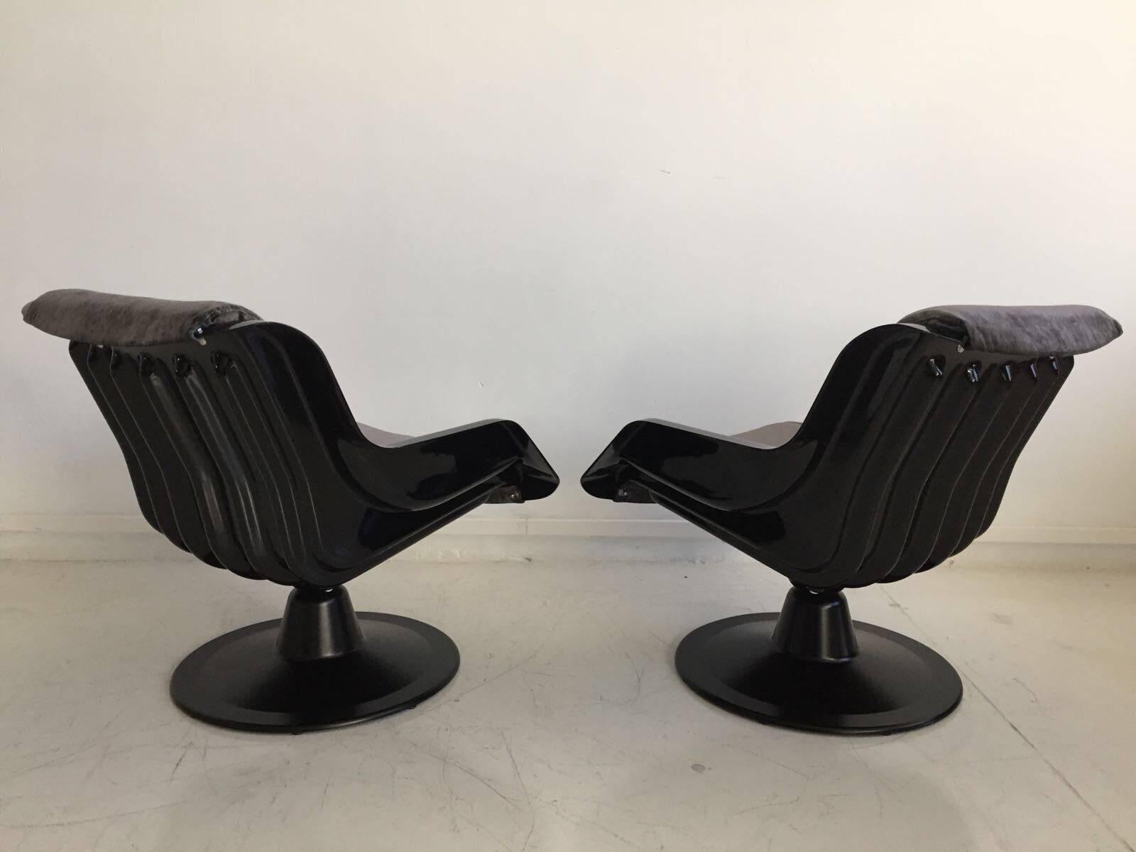 Mid-Century Modern 1960 Yrjo Kukkapuro Swivel Lounge Chairs, Model 3814-1KF Dark Grey Velvet