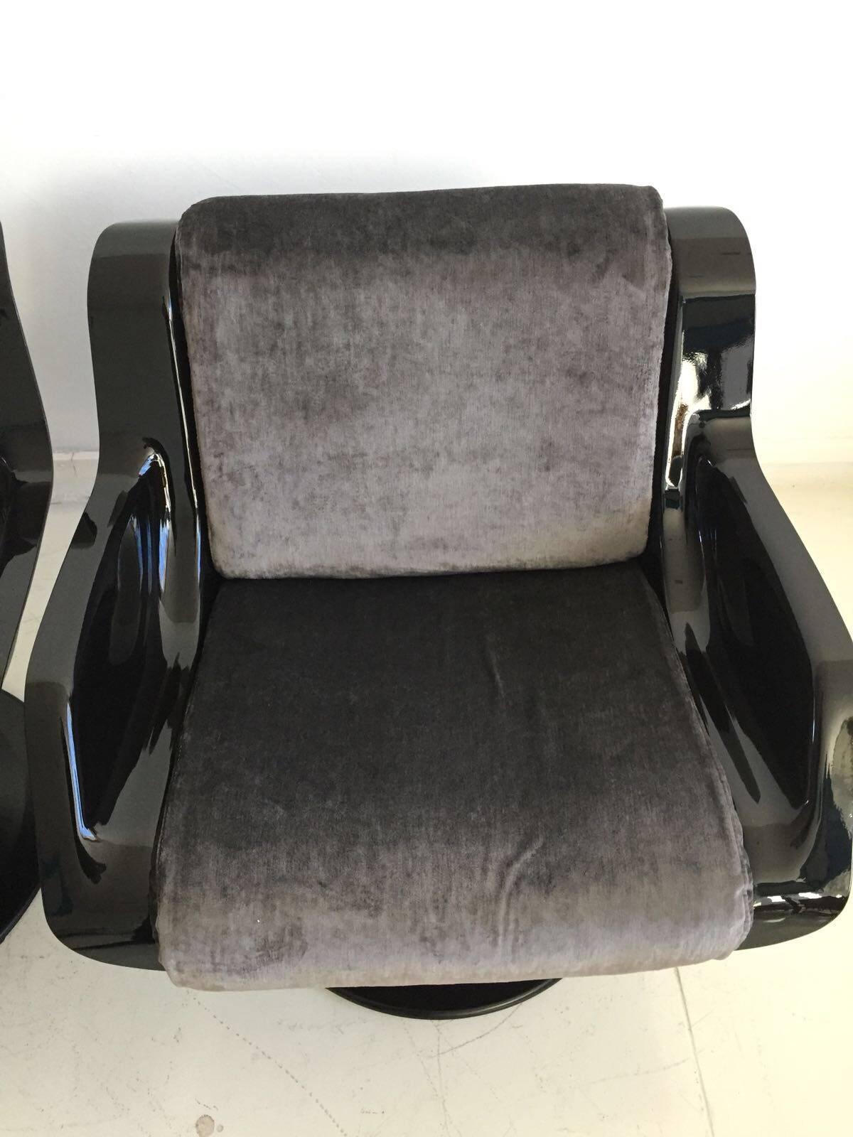 1960 Yrjo Kukkapuro Swivel Lounge Chairs, Model 3814-1KF Dark Grey Velvet 1