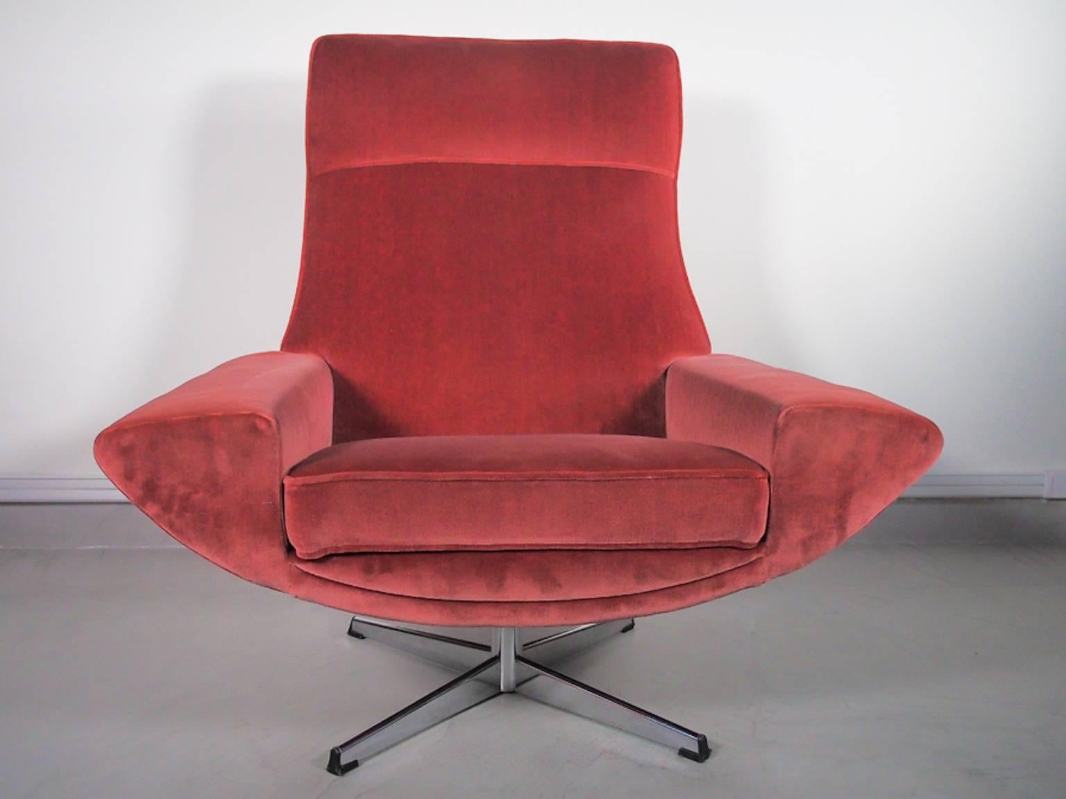 Rare High Back Capri Lounge Chair by Johannes Andersen 1