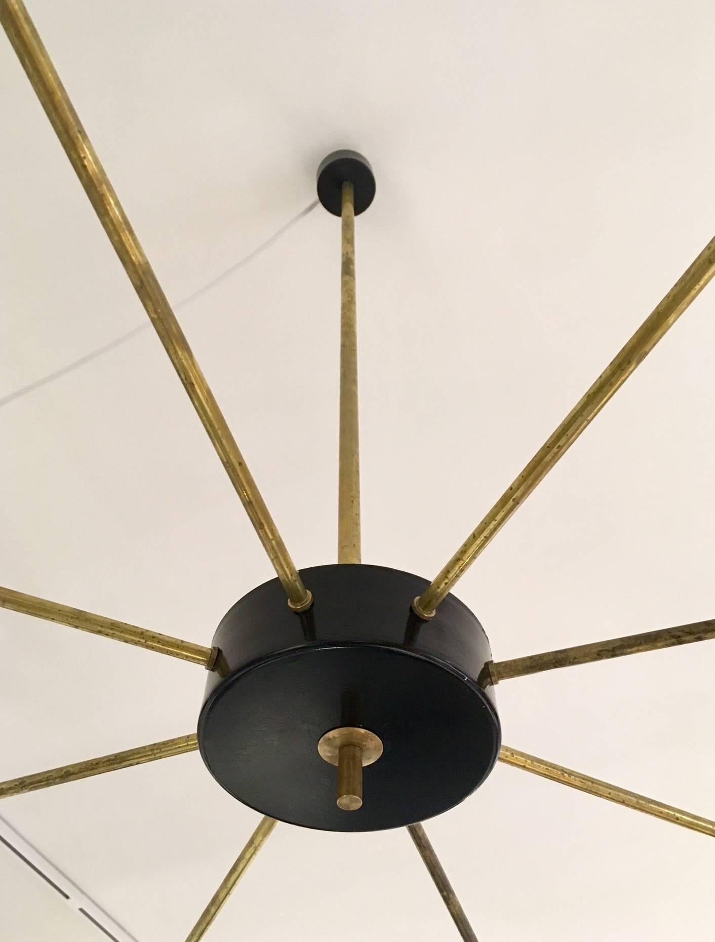 Brass Ceiling Lamp with Sixteen Black Light Scones in the Style of Stilnovo In Good Condition In Madrid, ES