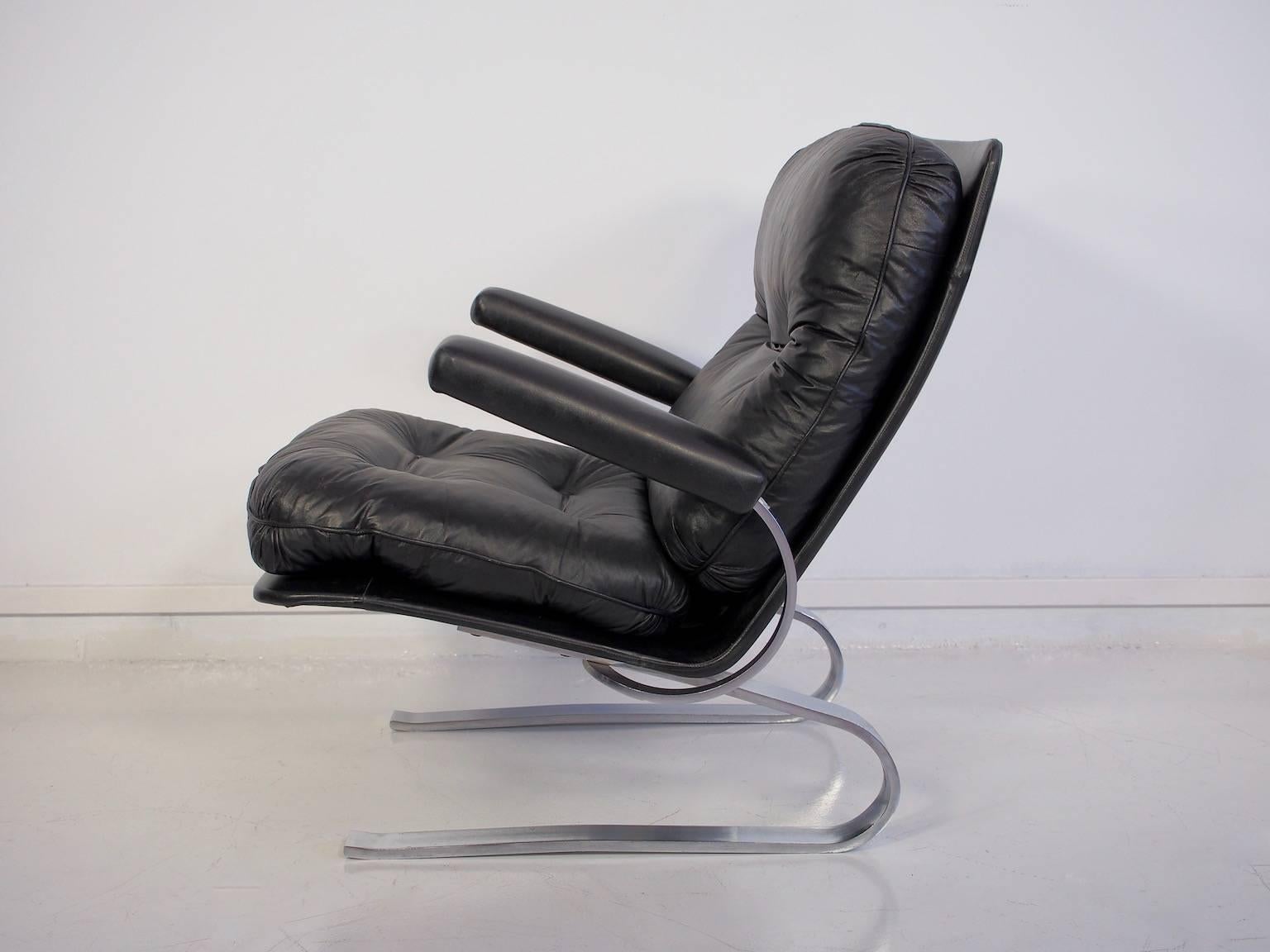 Mid-Century Modern Mid-Century Black Leather and Chrome Steel Armchair