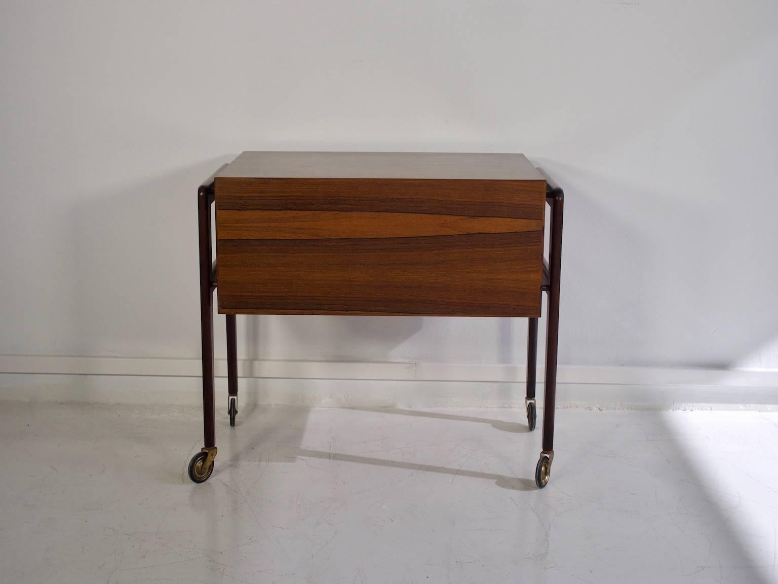 Rosewood Commode with Pull-Out Drawers In Excellent Condition In Madrid, ES