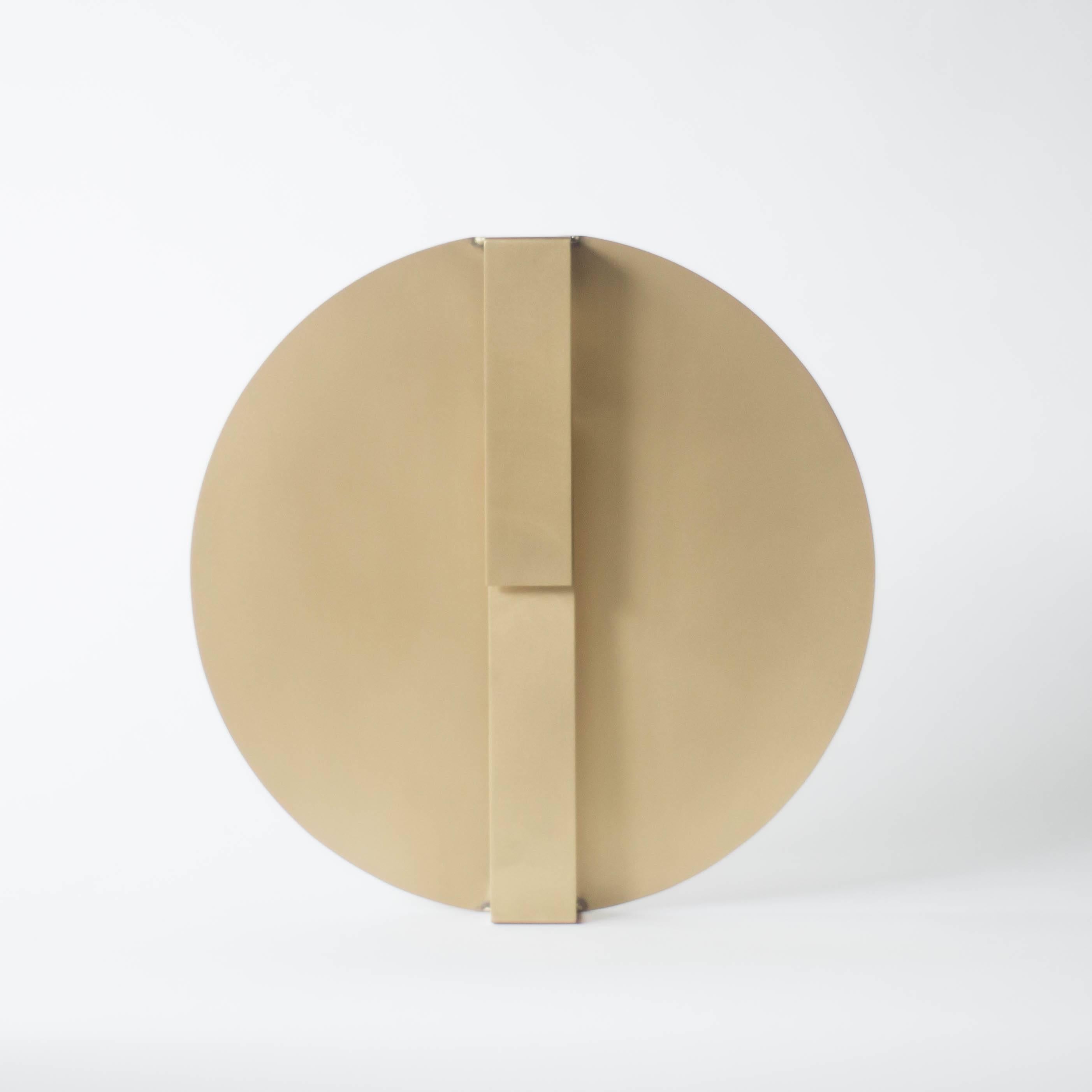 This is the vase for dried flowers created by new concept. This unique shape object is for dried flower. Flower is pinched with two boards attached from upside and down side. Made by brass.