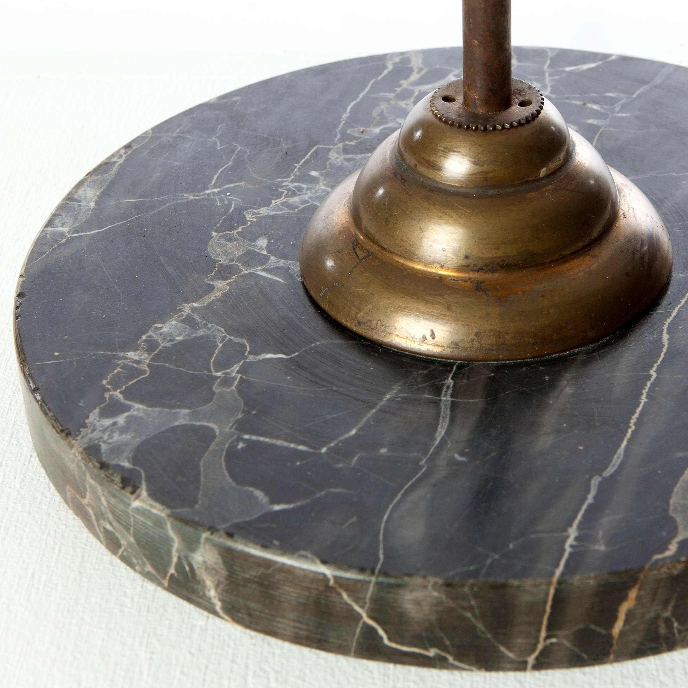 Italian 1950s Marble, Brass and Glass Table Lamp Attributed to Fontana Arte For Sale