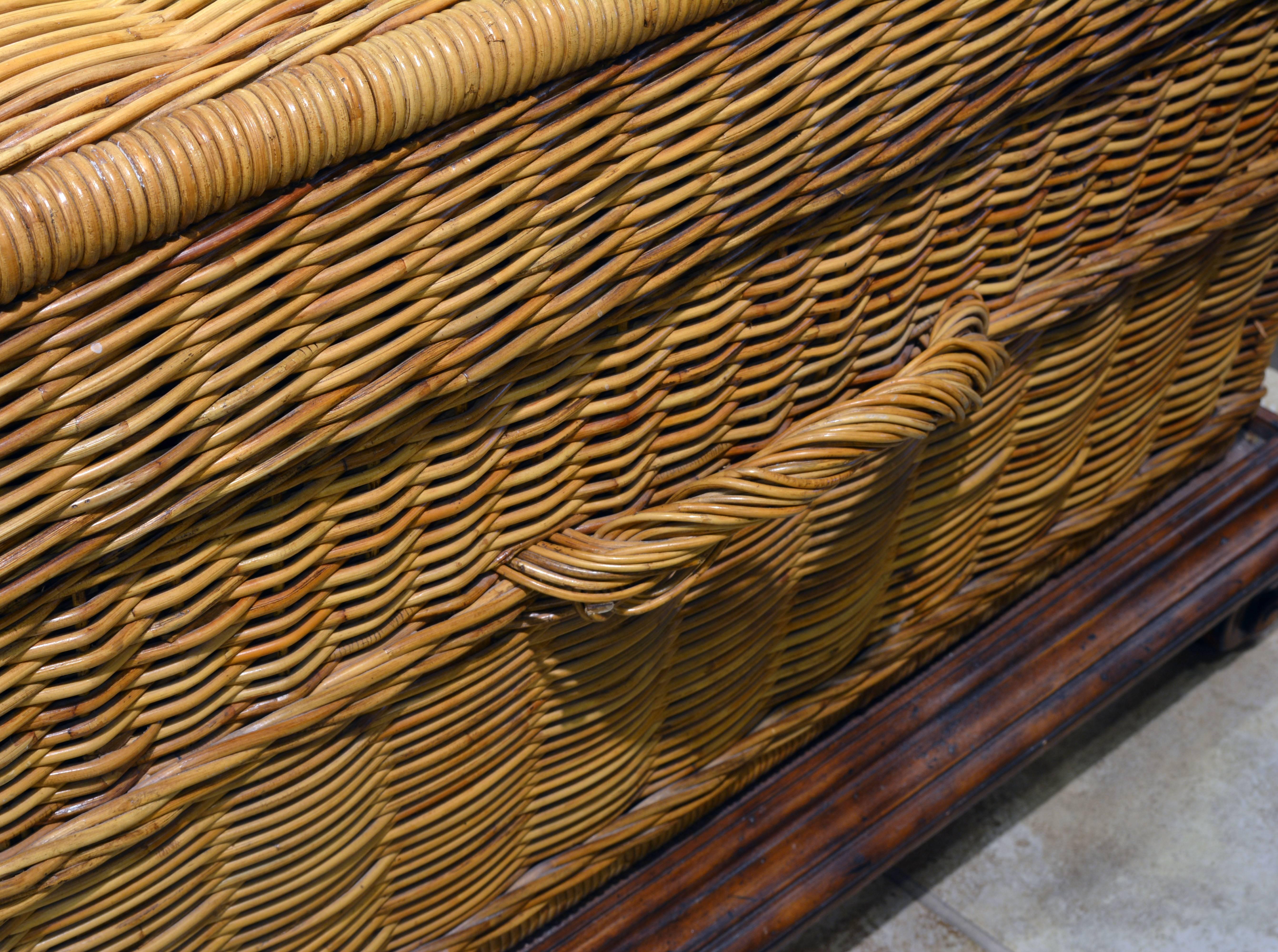 wicker chest coffee table