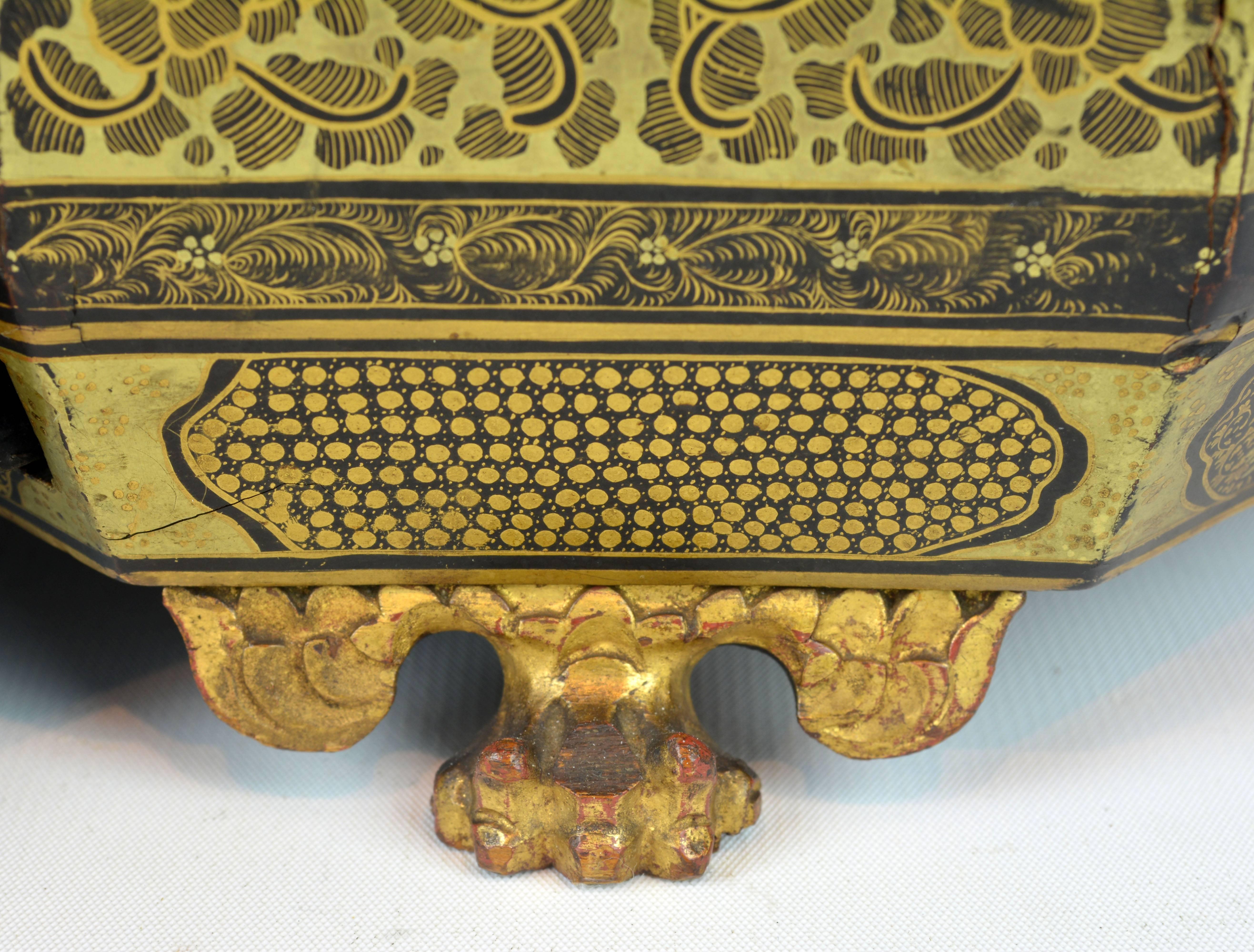19th Century Chinese Export Richly Gilt Decorated Lacquer Sewing Box and Cover 2