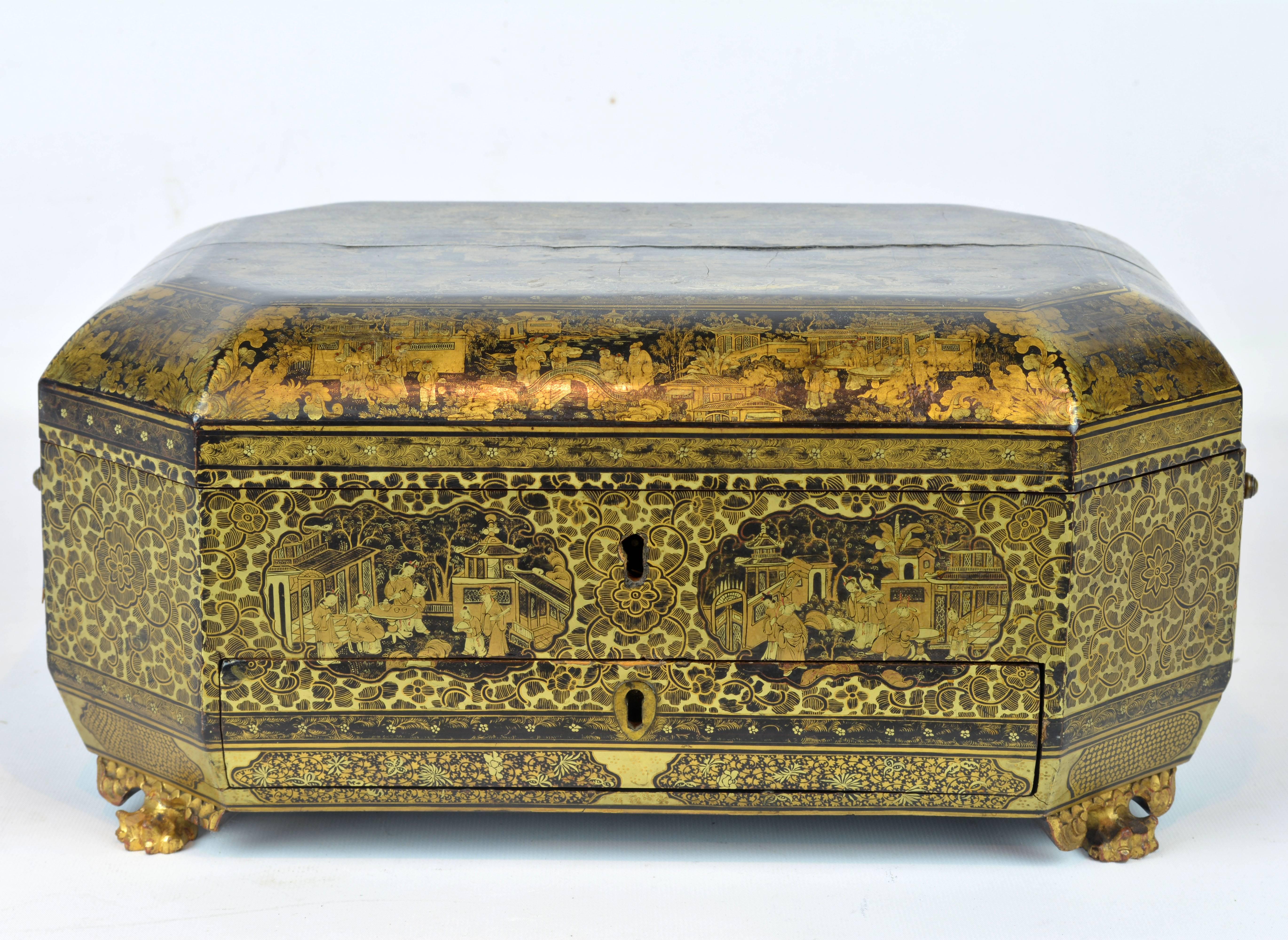 Chinoiserie 19th Century Chinese Export Richly Gilt Decorated Lacquer Sewing Box and Cover