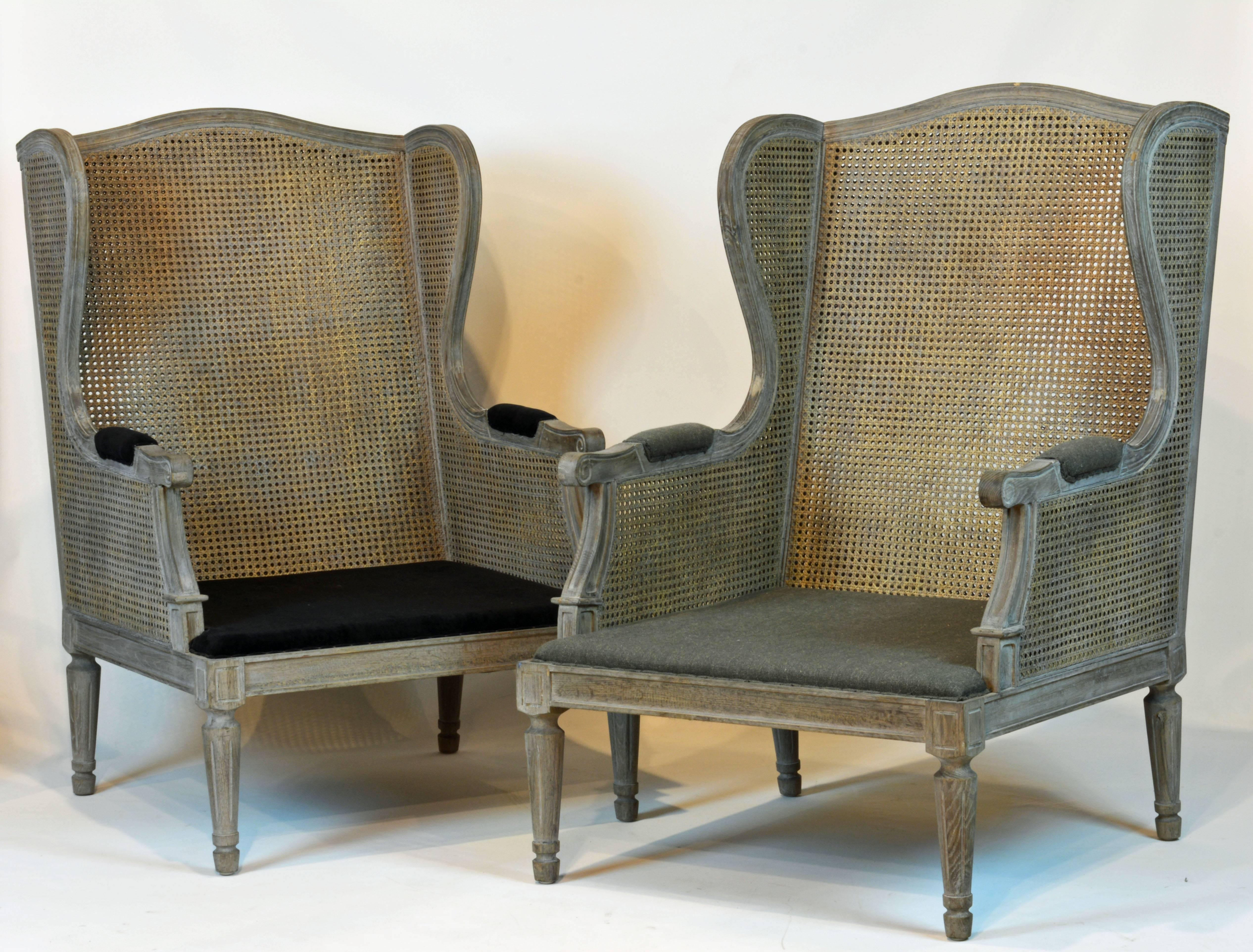 Louis XVI Pair of Tasteful Vintage French Style Double Caned Grey Painted Carved Bergeres