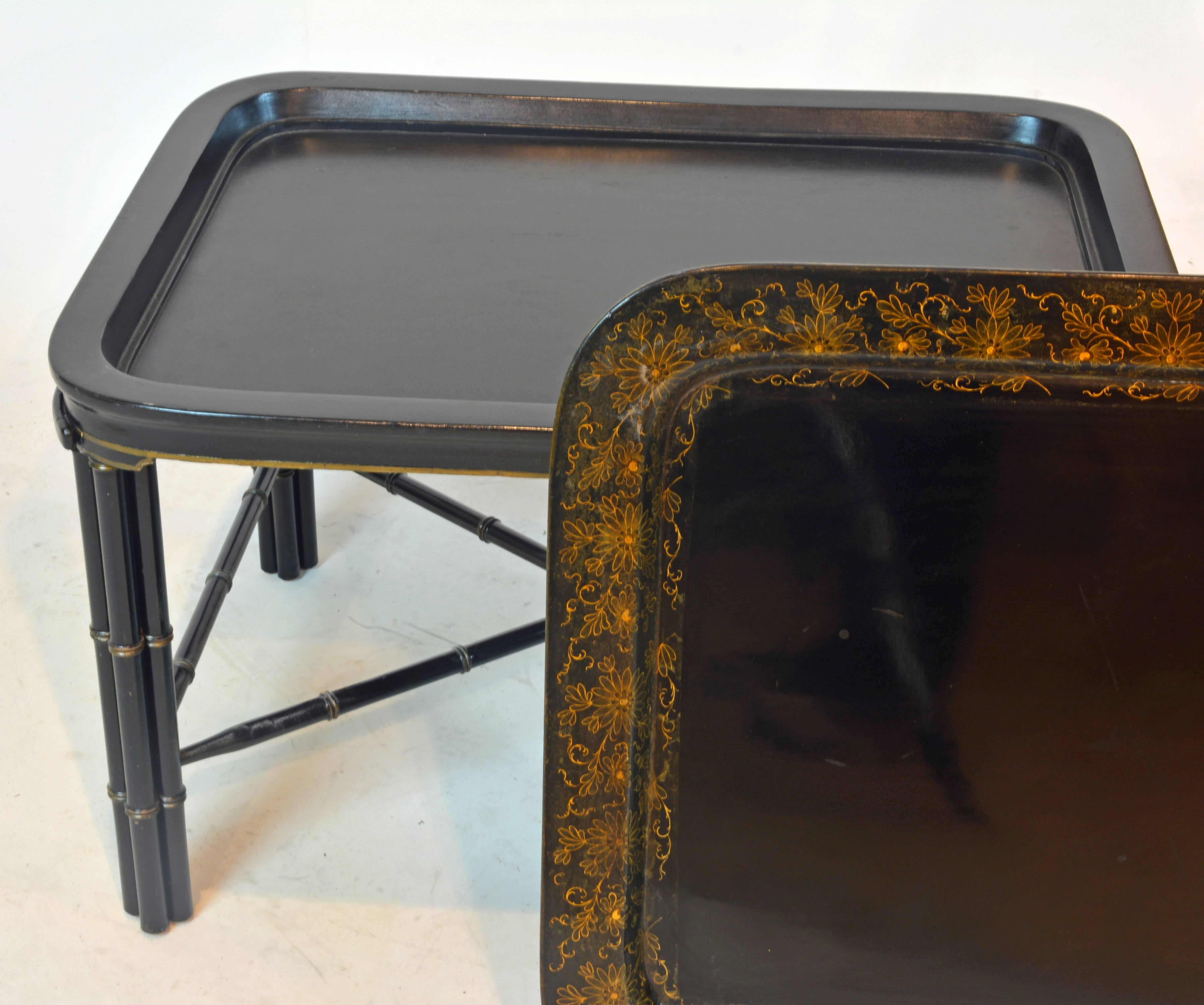 Expandable English Regency Style Faux Bamboo Black Lacquer and Gilt Tray Table In Good Condition In Ft. Lauderdale, FL