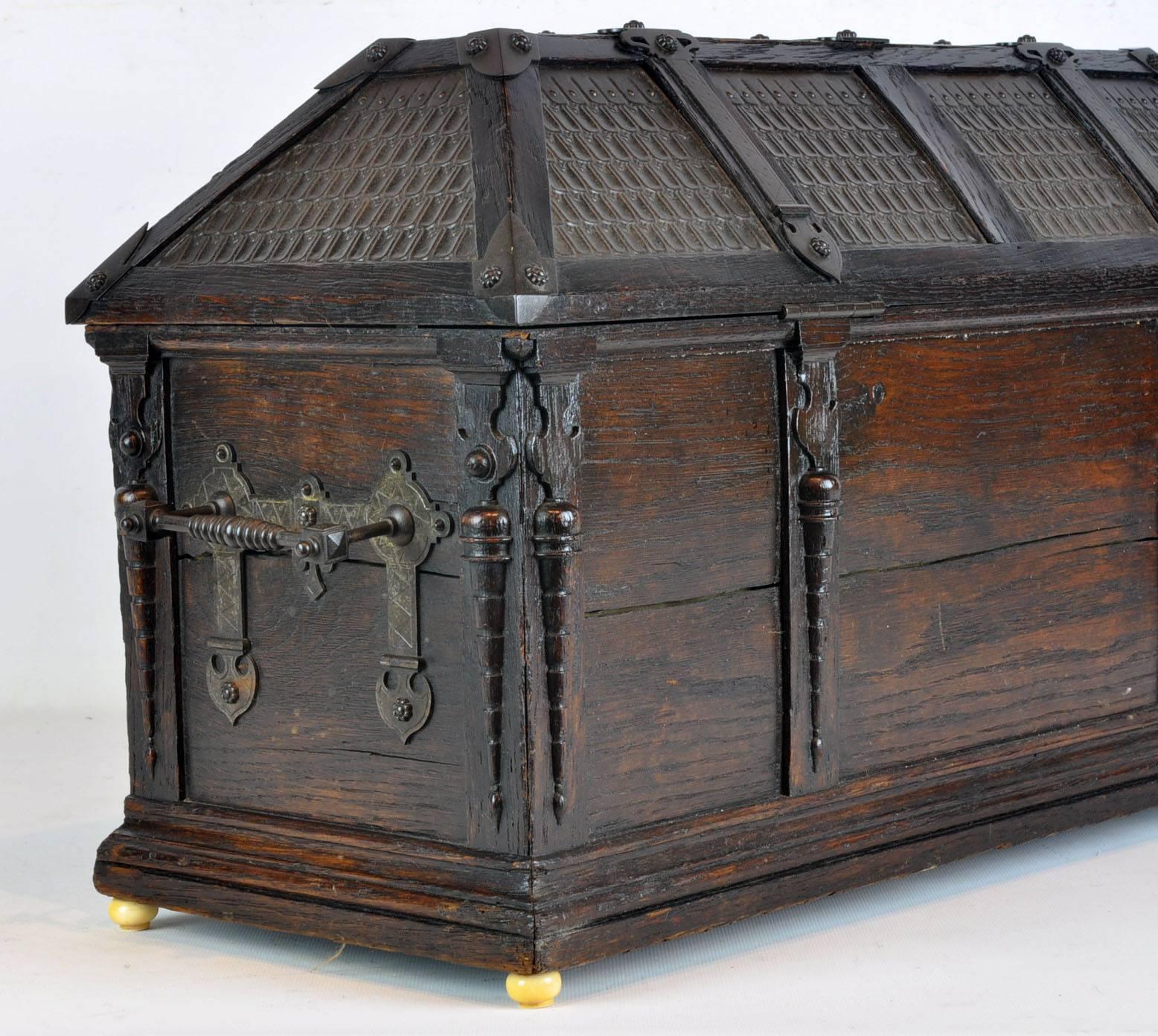 Architecturally Styled 19th Century Jewelry Casket 1