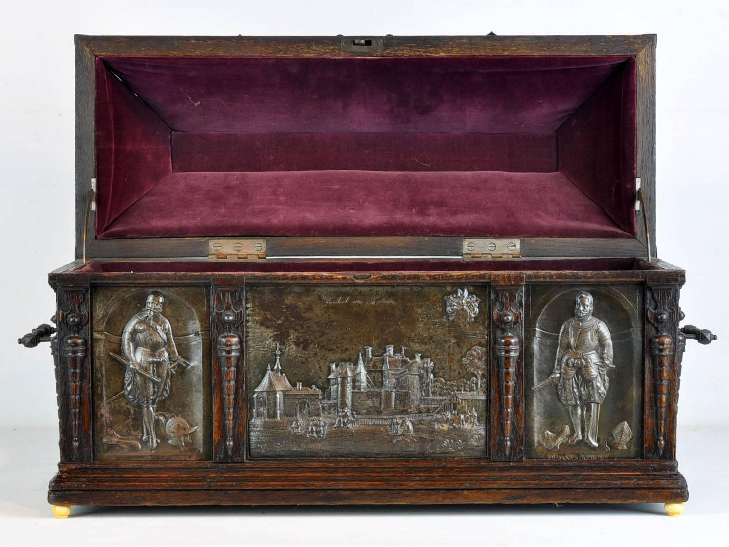 Architecturally Styled 19th Century Jewelry Casket In Good Condition In Ft. Lauderdale, FL
