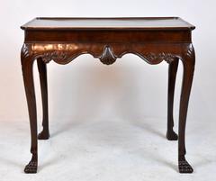 Irish or English Mahogany Chippendale Cabriole Leg Shell Carved Tea Table