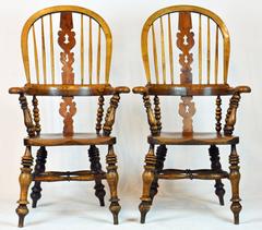Pair of 19th Century English Yew and Elmwood High Splat Back Windsor Armchairs