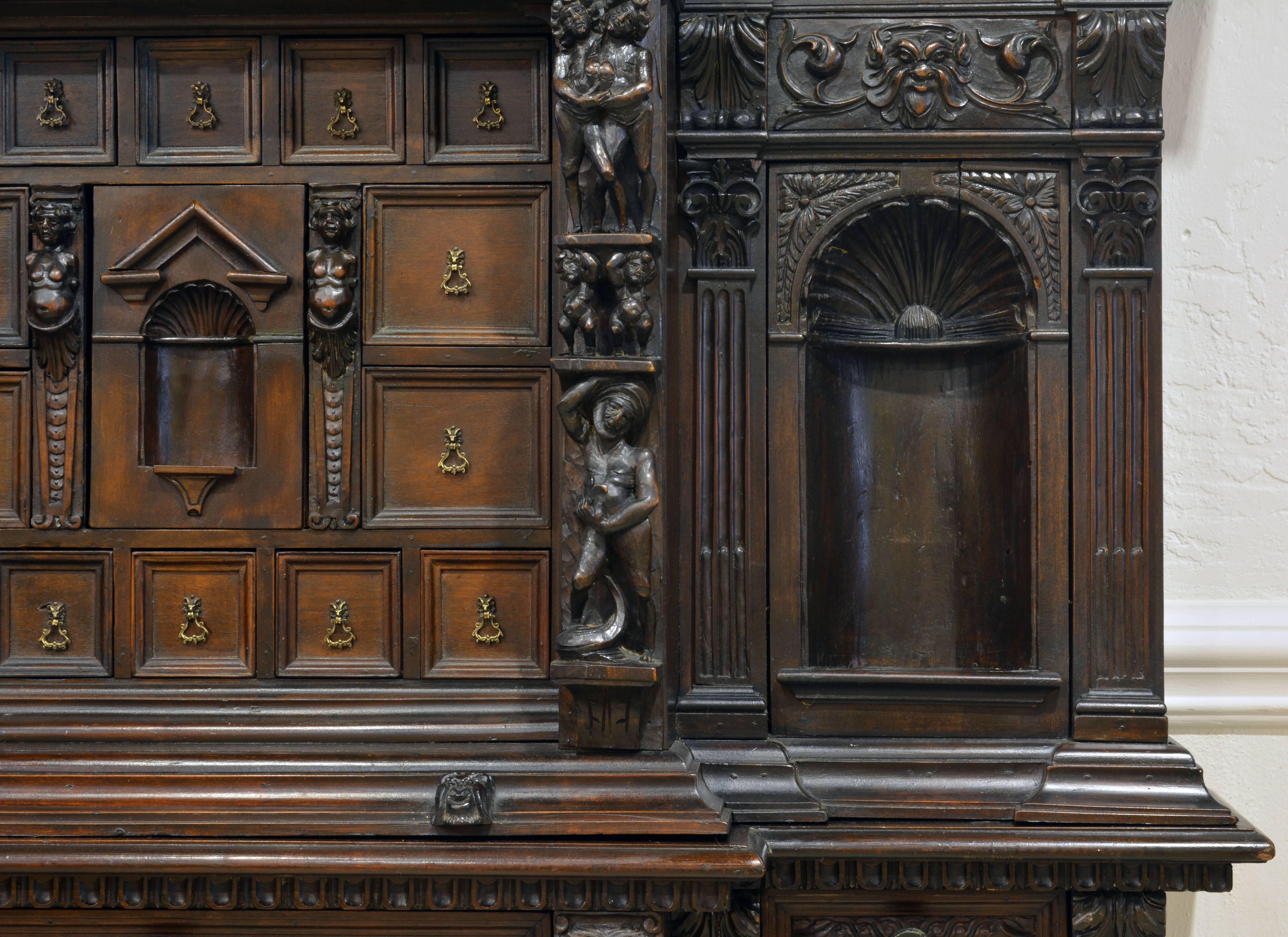 19th Century Italian Renaissance Style Two Part Carved Walnut 'Stipo a Bambocci' 2