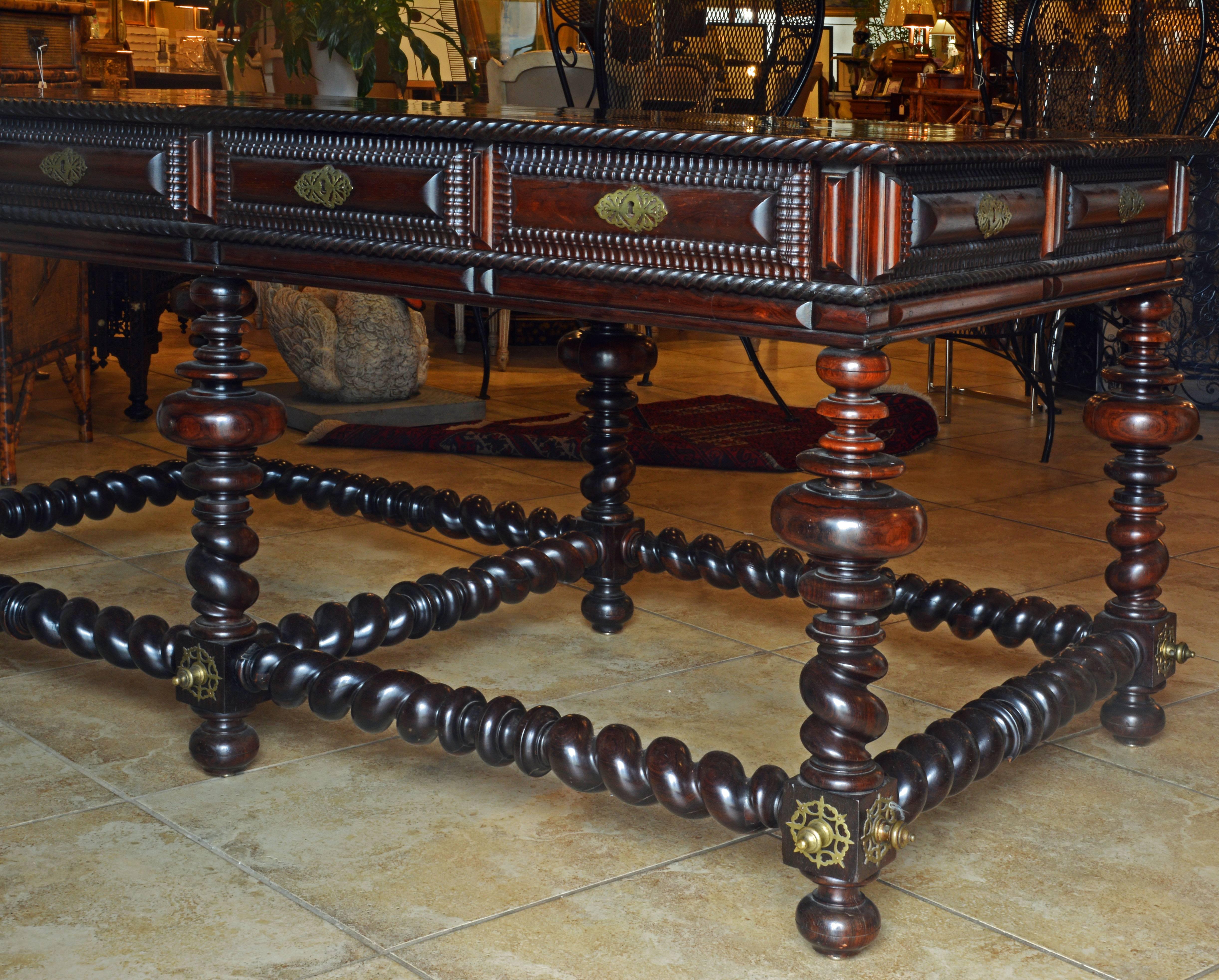 19th Century Eight-Drawer Portuguese Baroque Style Rosewood Library Hall Table 5