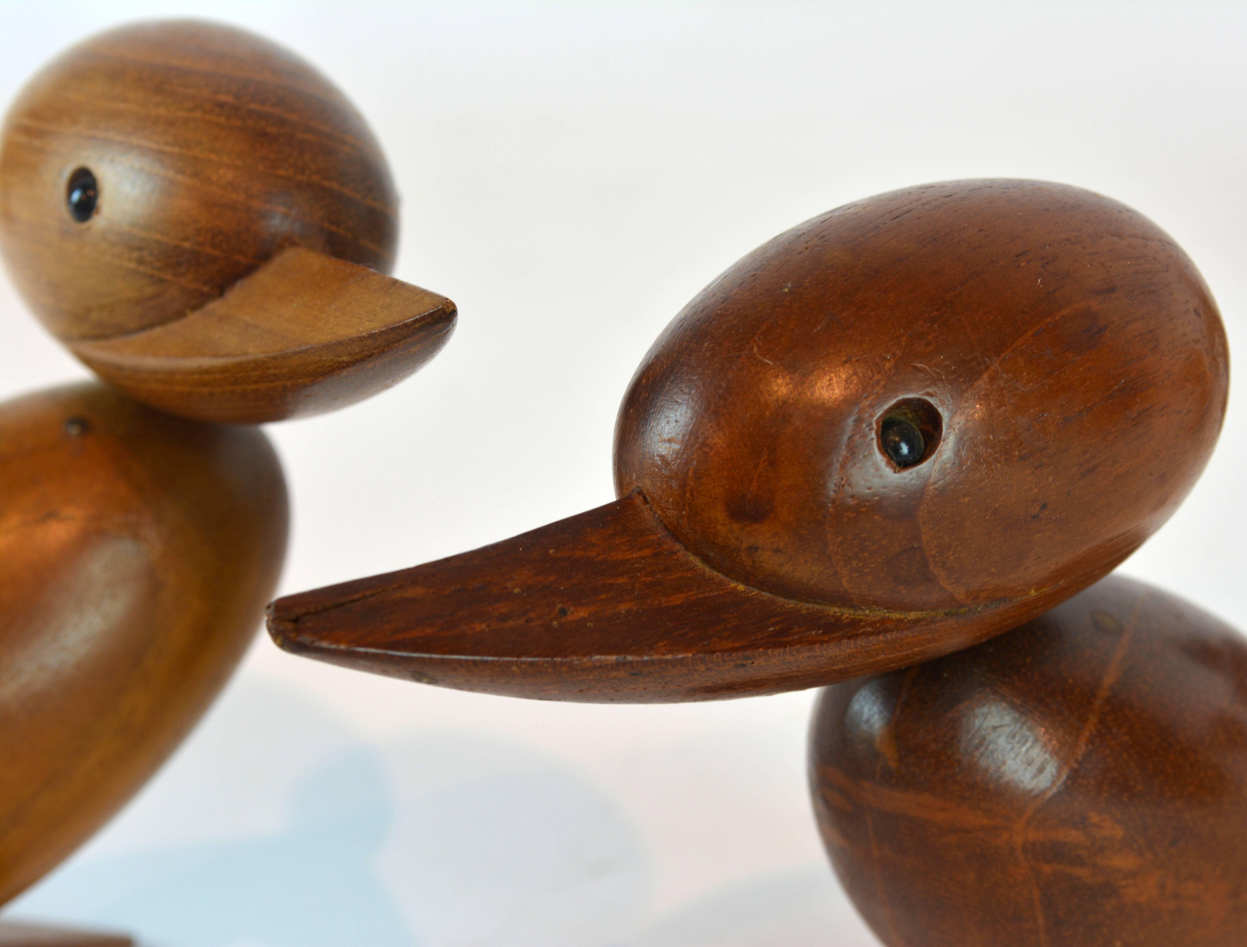 Mid-Century Modern Vintage Family of Six Handmade Teak Wood Ducks, Hans Bolling In Good Condition In Ft. Lauderdale, FL