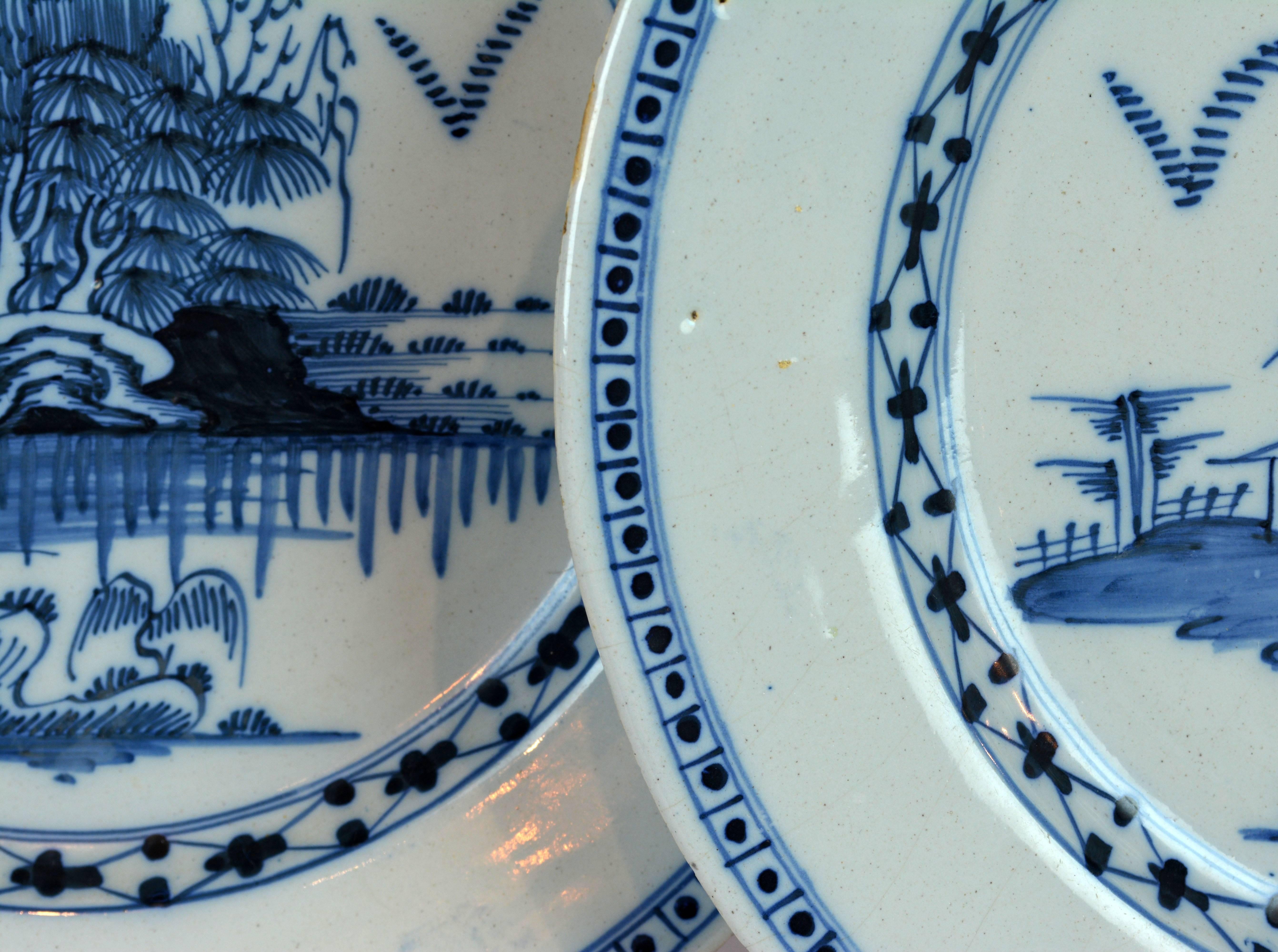 Glazed Pair of 18th Century English Delft Blue and White Plates in the Chinese Taste
