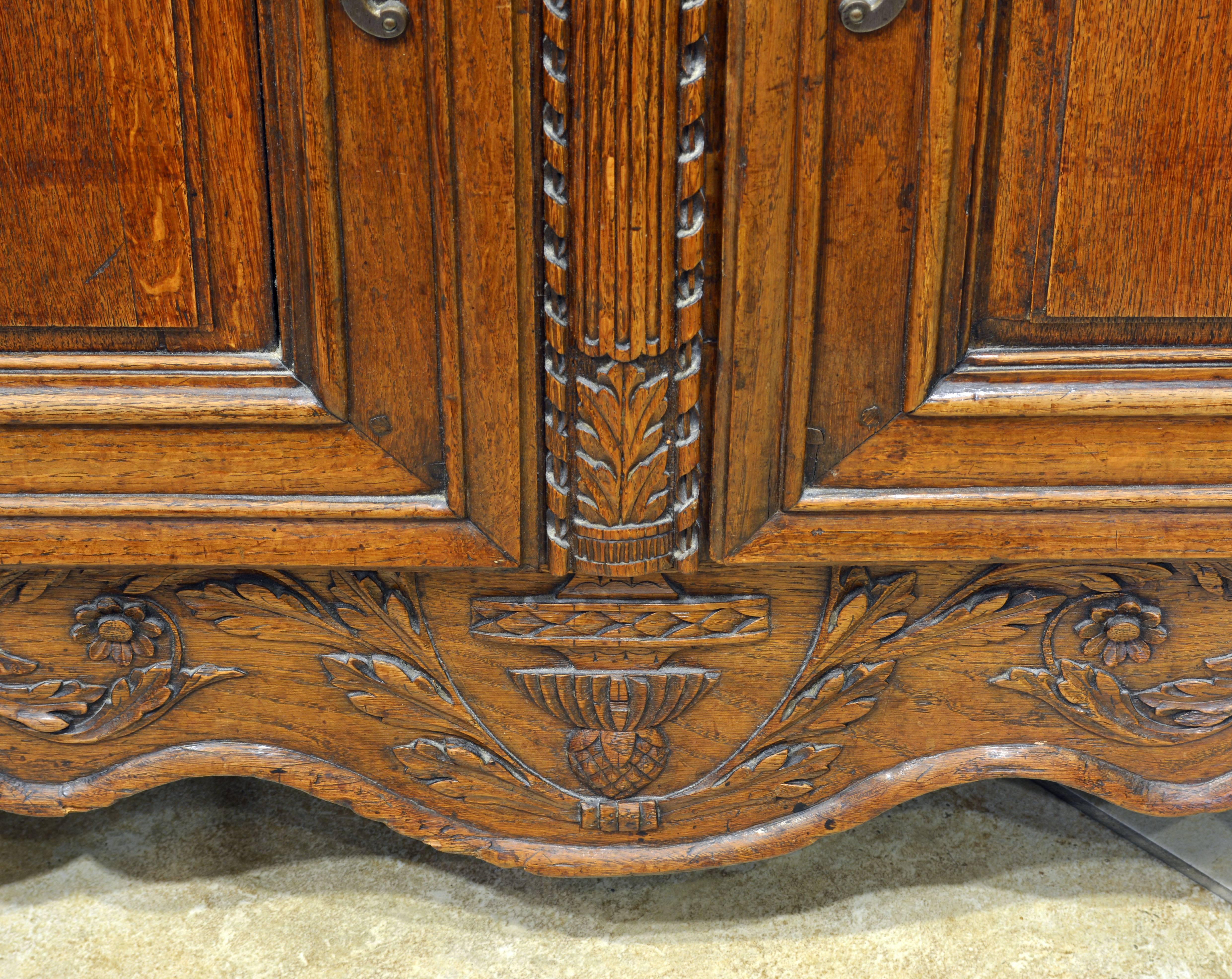 18th Century French Provincial Louis XV Style Carved Oak Wood Wedding Armoire 2