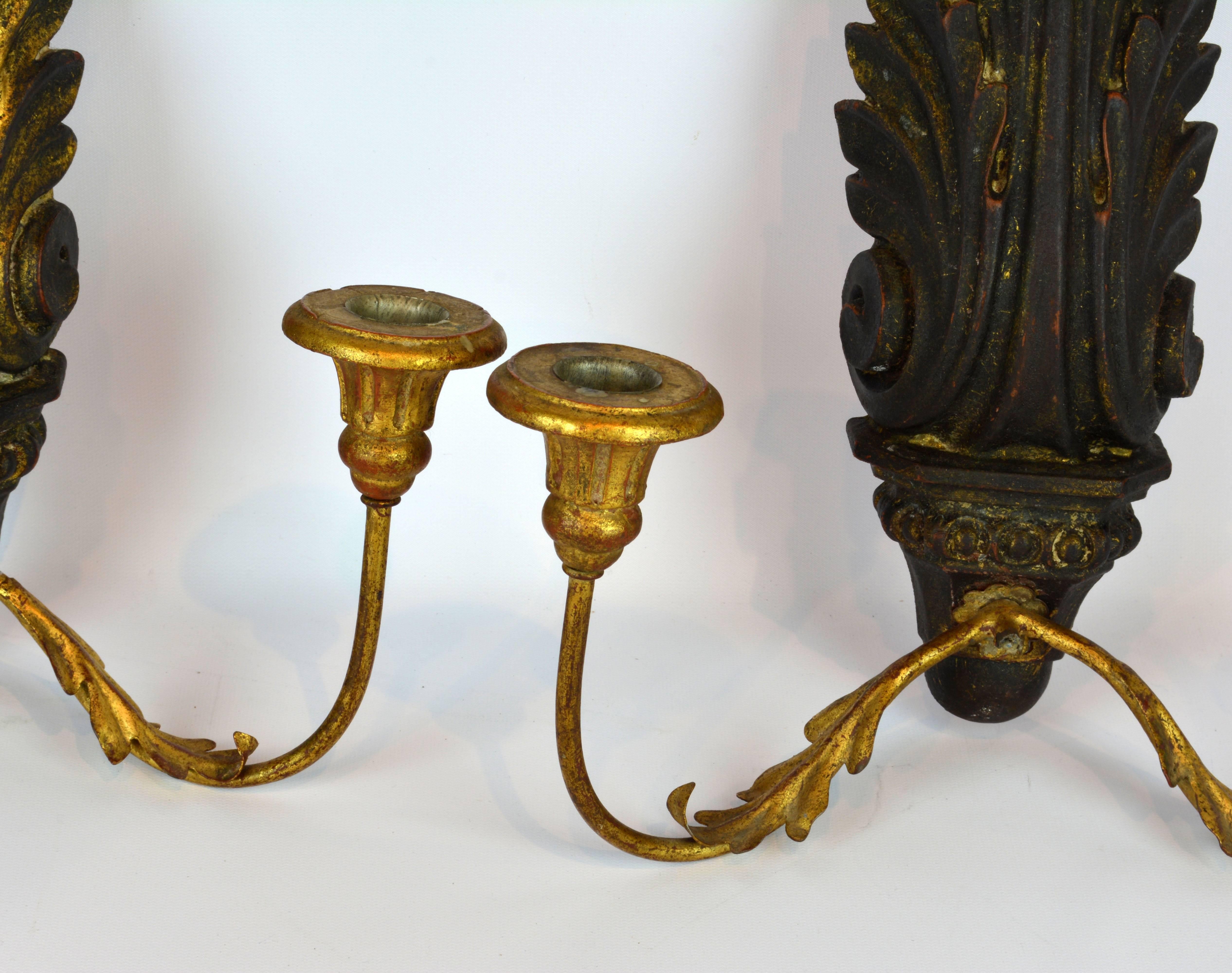 20th Century Pair of Italian 1950s Palladio Wood and Gilt Iron Neoclassical Wall Sconce