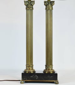 Distinguished Bronze and Marble Twin Corinthian Columns Gentleman's Desk Lamp