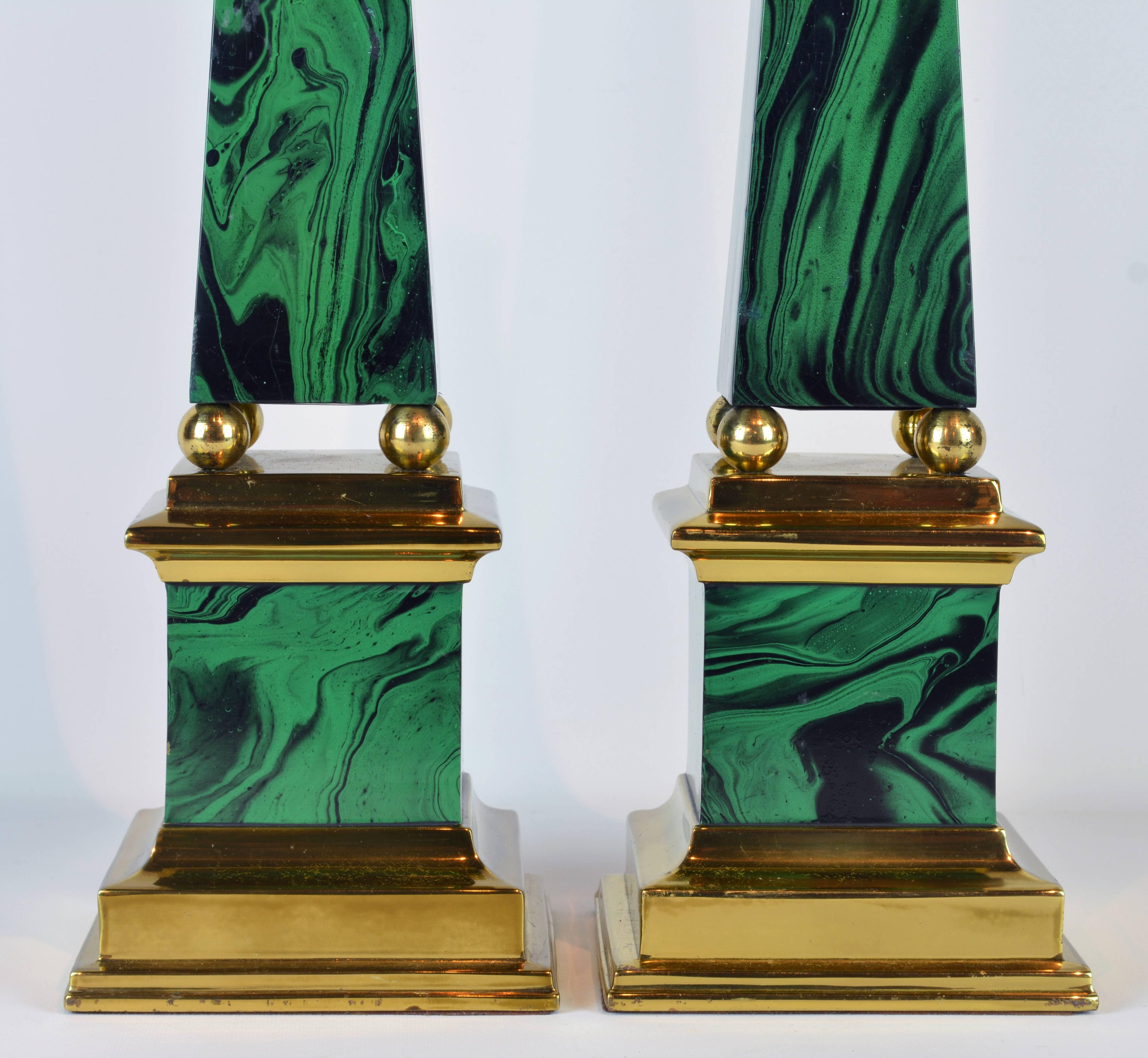 Neoclassical Pair of Tall Paul Hanson Midcentury Faux Malachite and Brass Obelisk Models